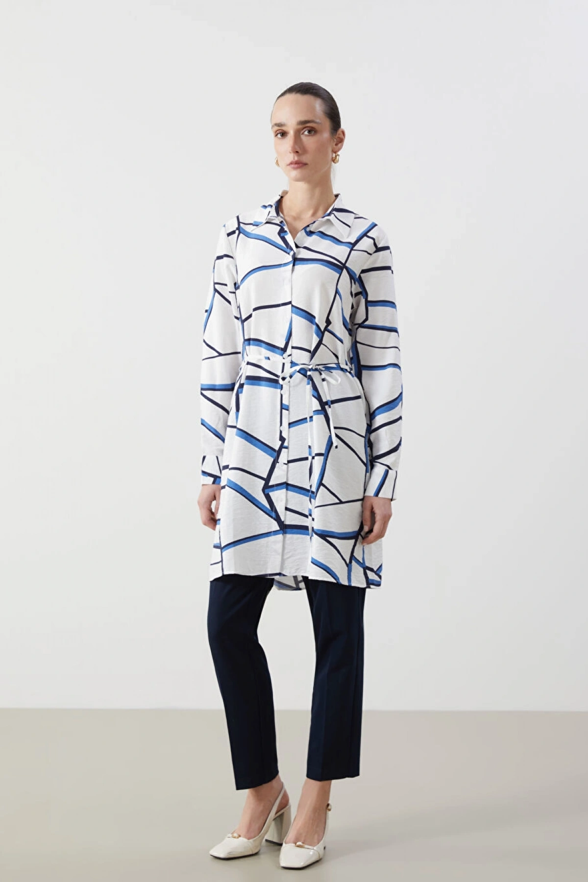 LCWAIKIKI Classic Indigo Desenli Kadın Gömlek Tunik