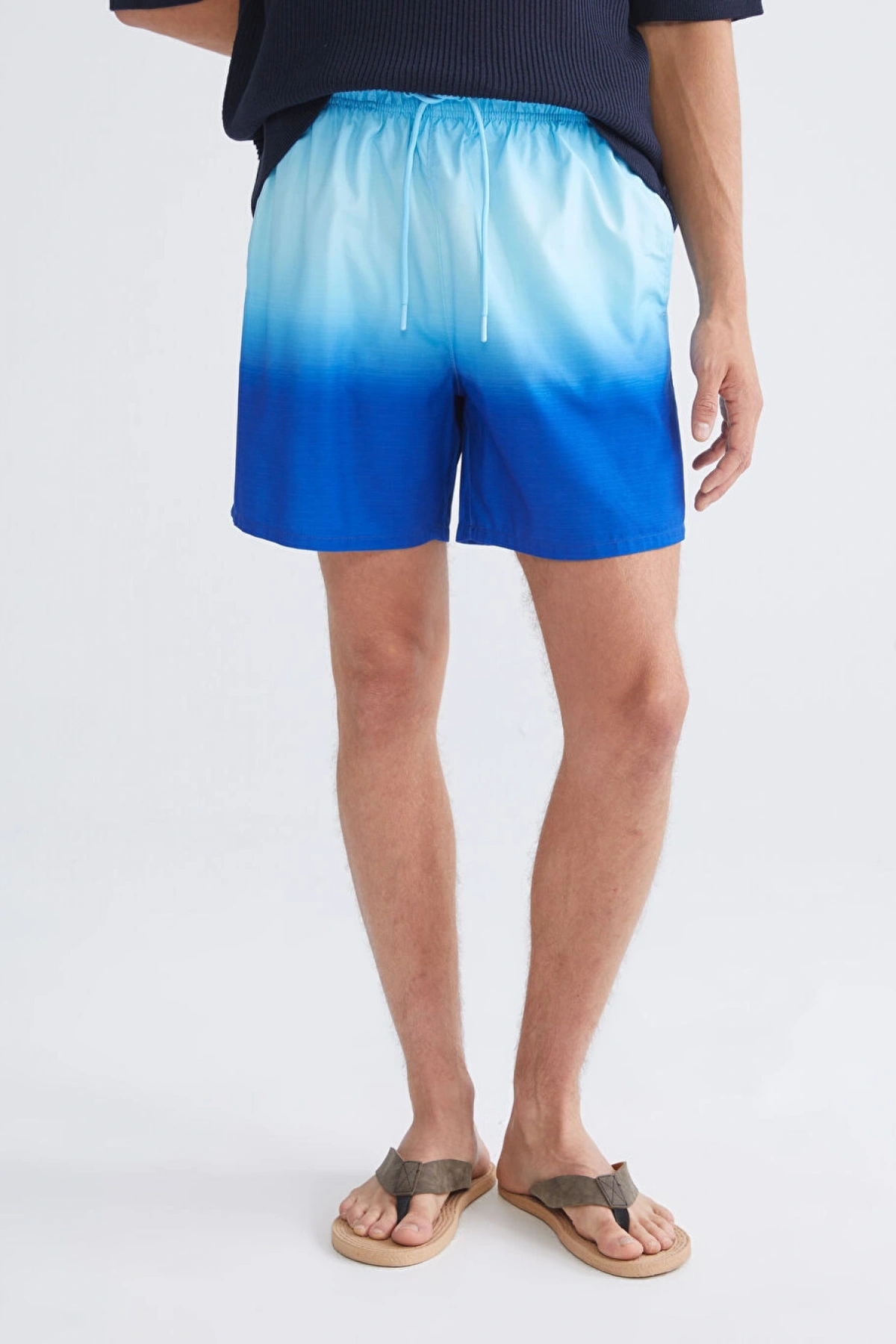 LCW SWIMWEAR Lacivert Kısa Boy Desenli Erkek Deniz Şortu