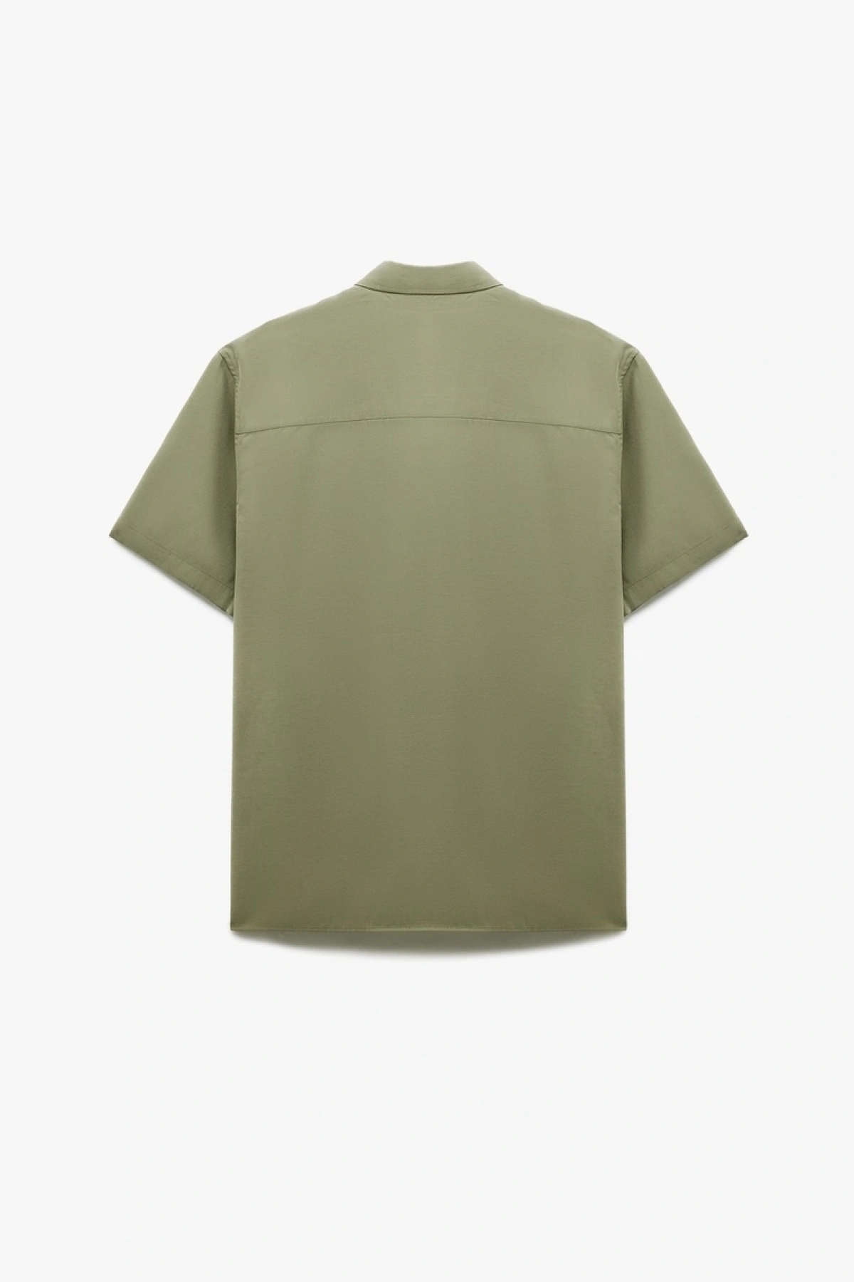 KOTON Düğmeli Klasik Yaka Kapaklı Cep Detaylı Rayon Regular Fit Viskon Kısa Kollu Gömlek