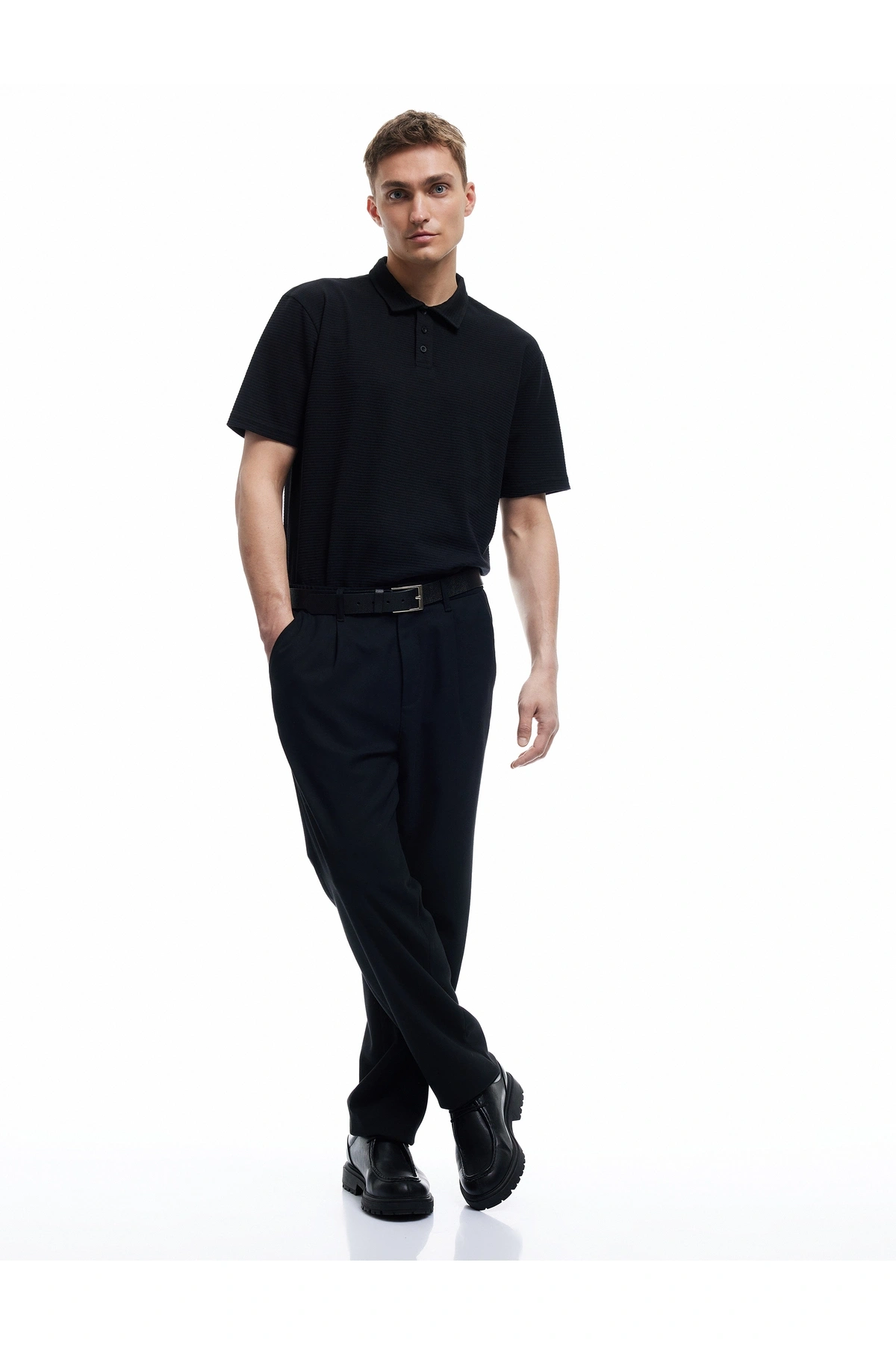 Koton Kısa Kollu Dokulu Regular Fit Polo Yaka Tişört