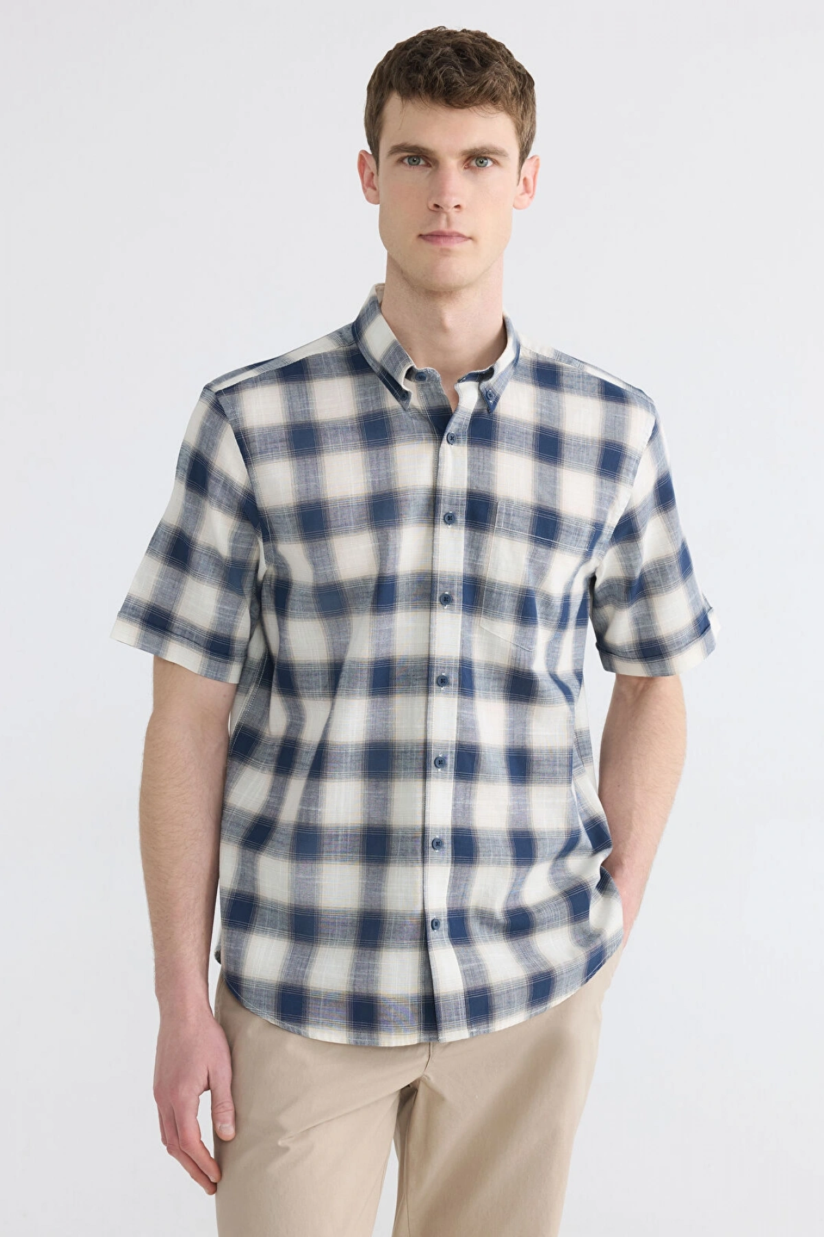 LCWAIKIKI Classic Lacivert Regular Fit Ekose Erkek Gömlek