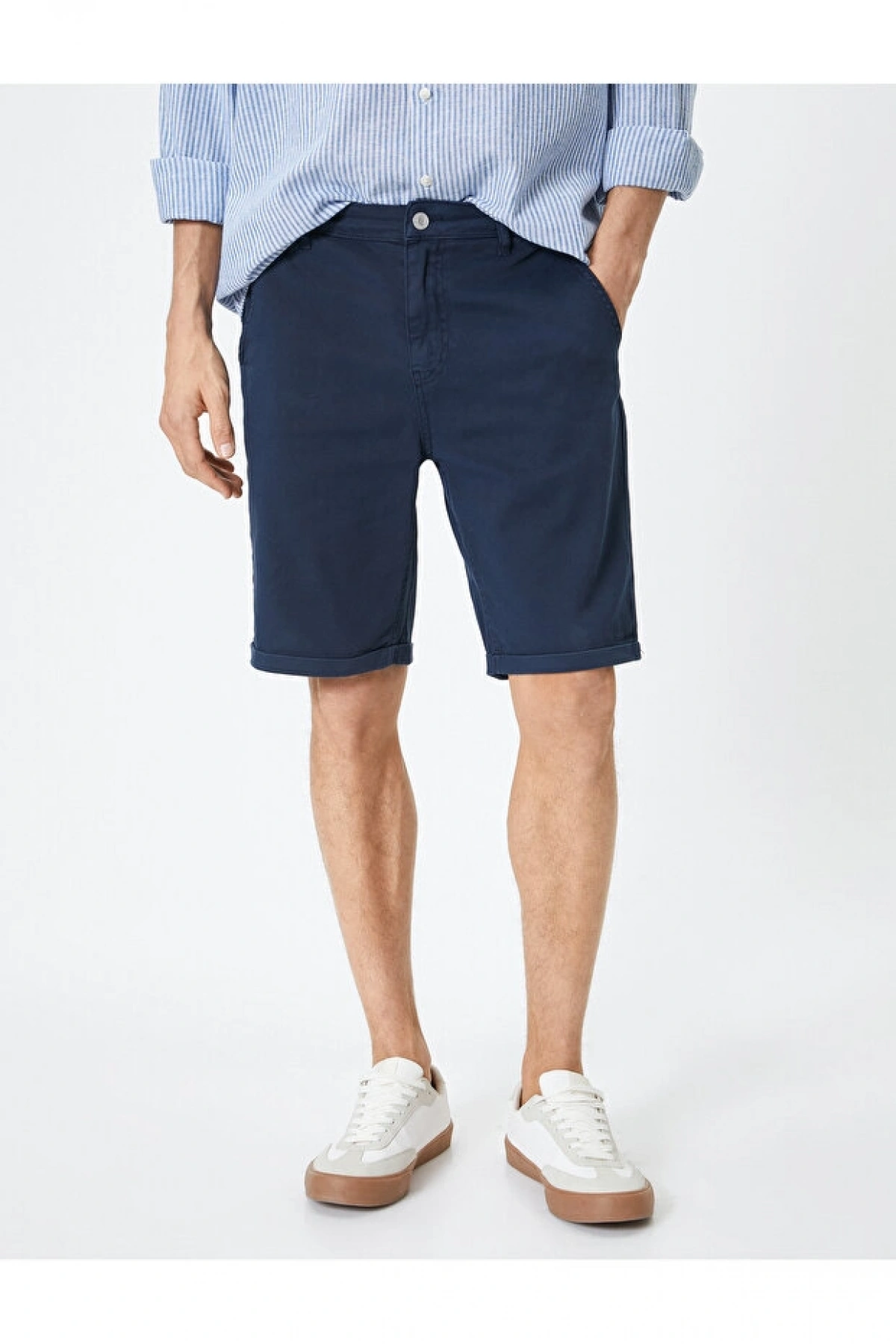 KOTON Kumaş Şort Bermuda Chino Slim Fit Düğmeli Cepli Katlı Paça