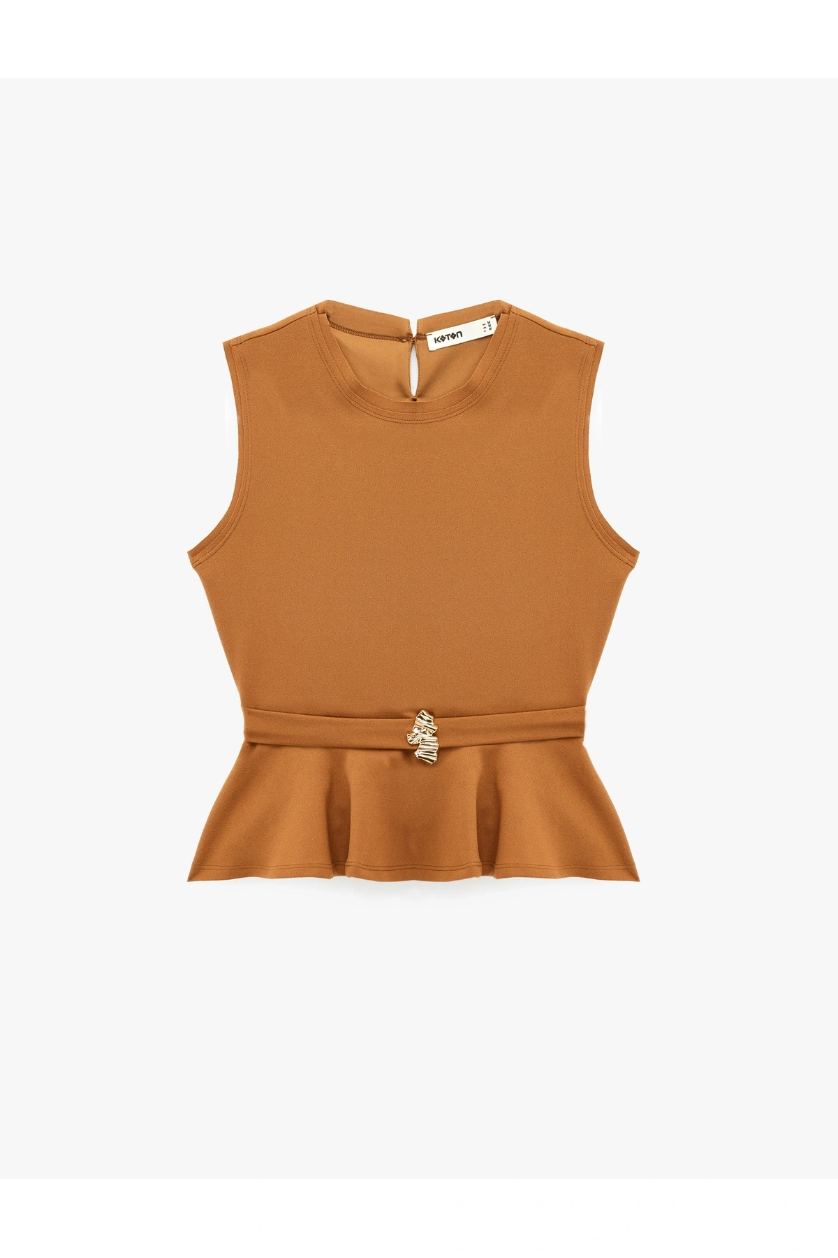 Koton Krep Scuba Kumaş Aksesuarlı Kolsuz Bisiklet Yaka Peplum Bluz