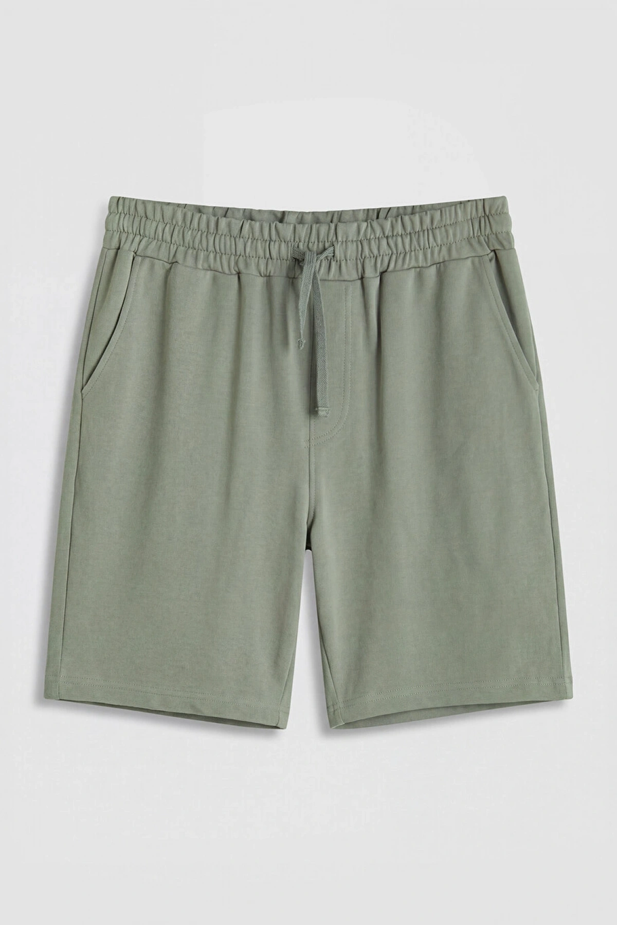LCWAIKIKI Classic Haki Regular Fit Erkek Şort