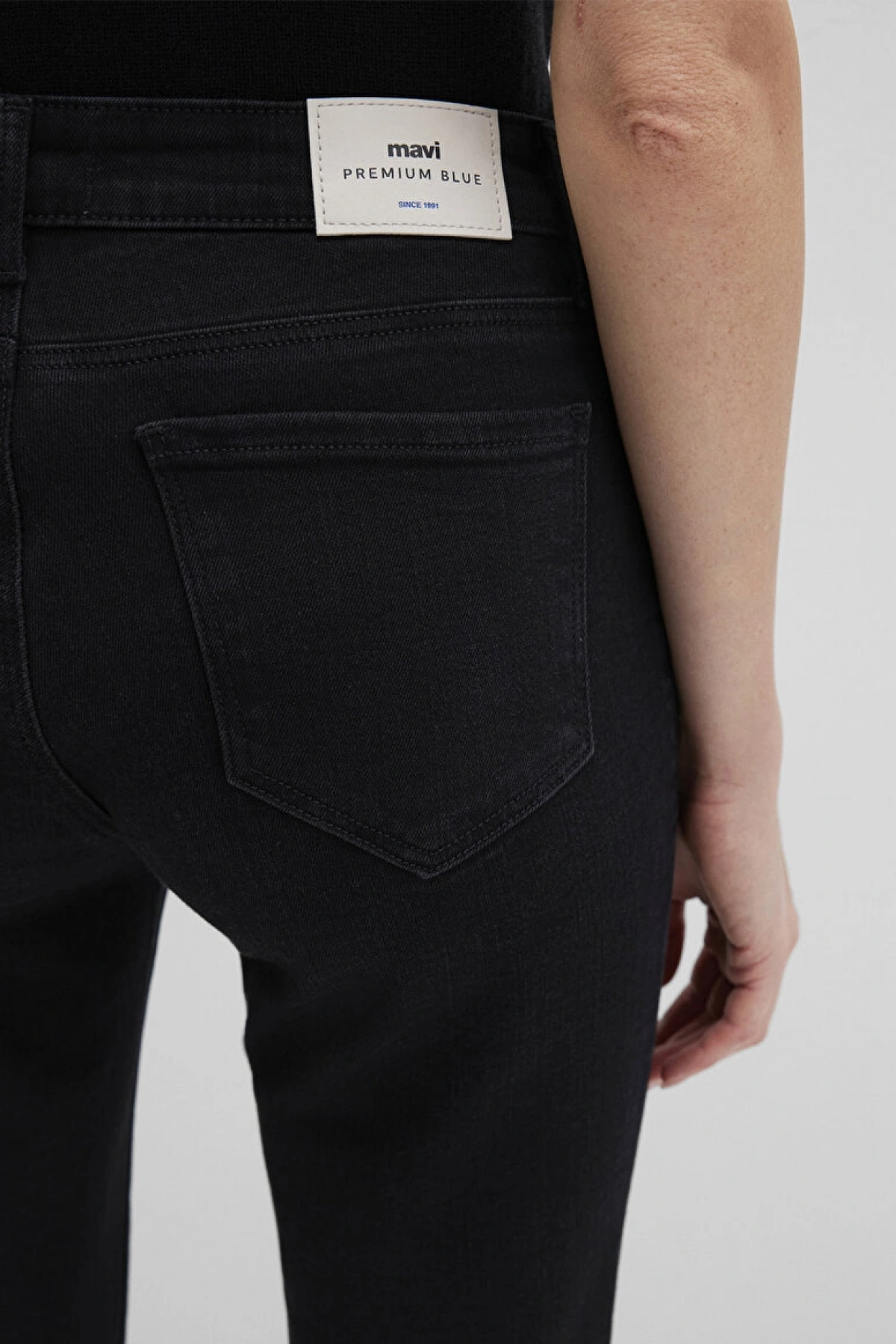 ADA Dark Smoke Vintage Denim