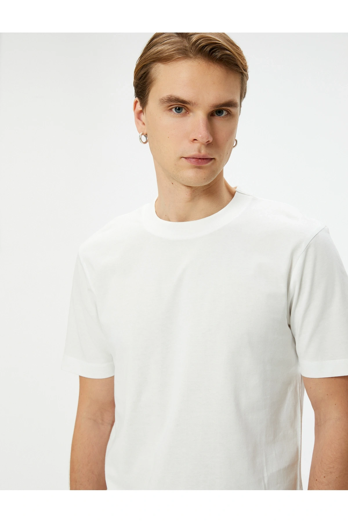Basic Tişört Bisiklet Yaka Kısa Kollu