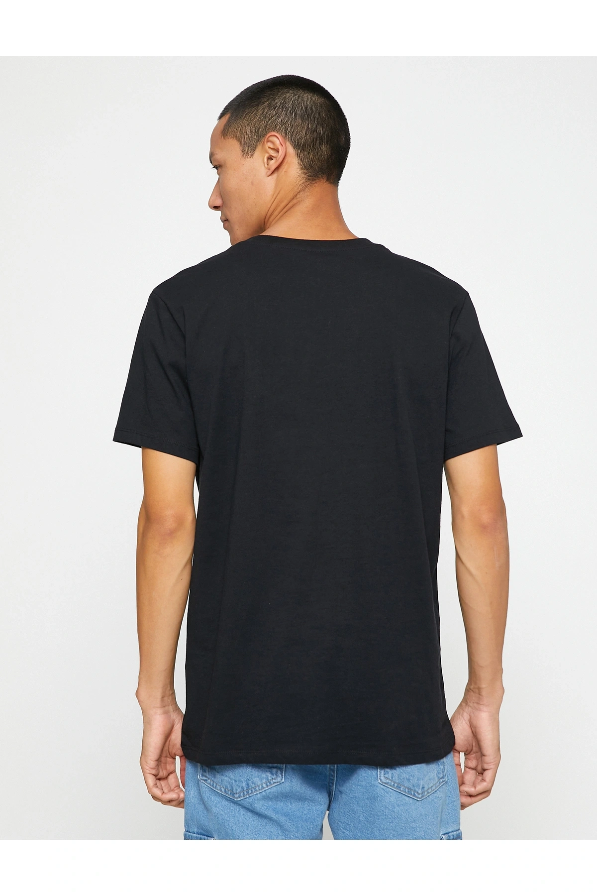 Basic Tişört Slim Fit Bisiklet Yaka Kısa Kollu Pamuklu