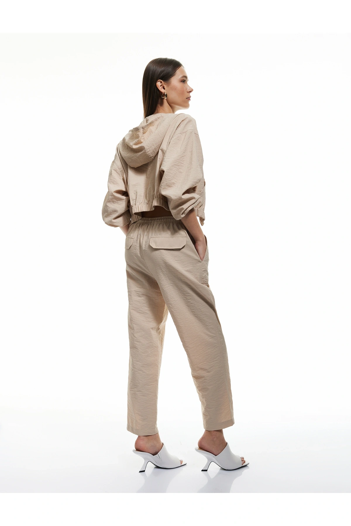 Beli Bağlamalı Cepli Balon Form Pantolon