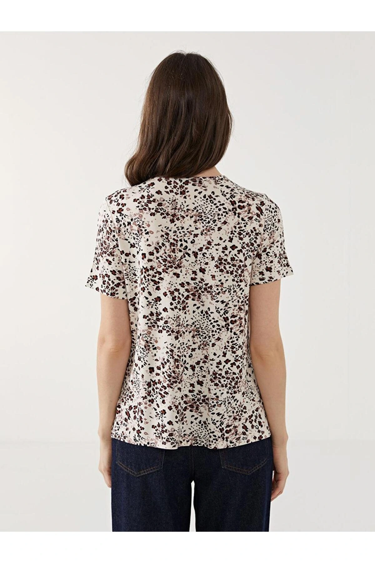 LC WAİKİKİ 1299,99Bisiklet Yaka Desenli Kadın Bluz (S5)