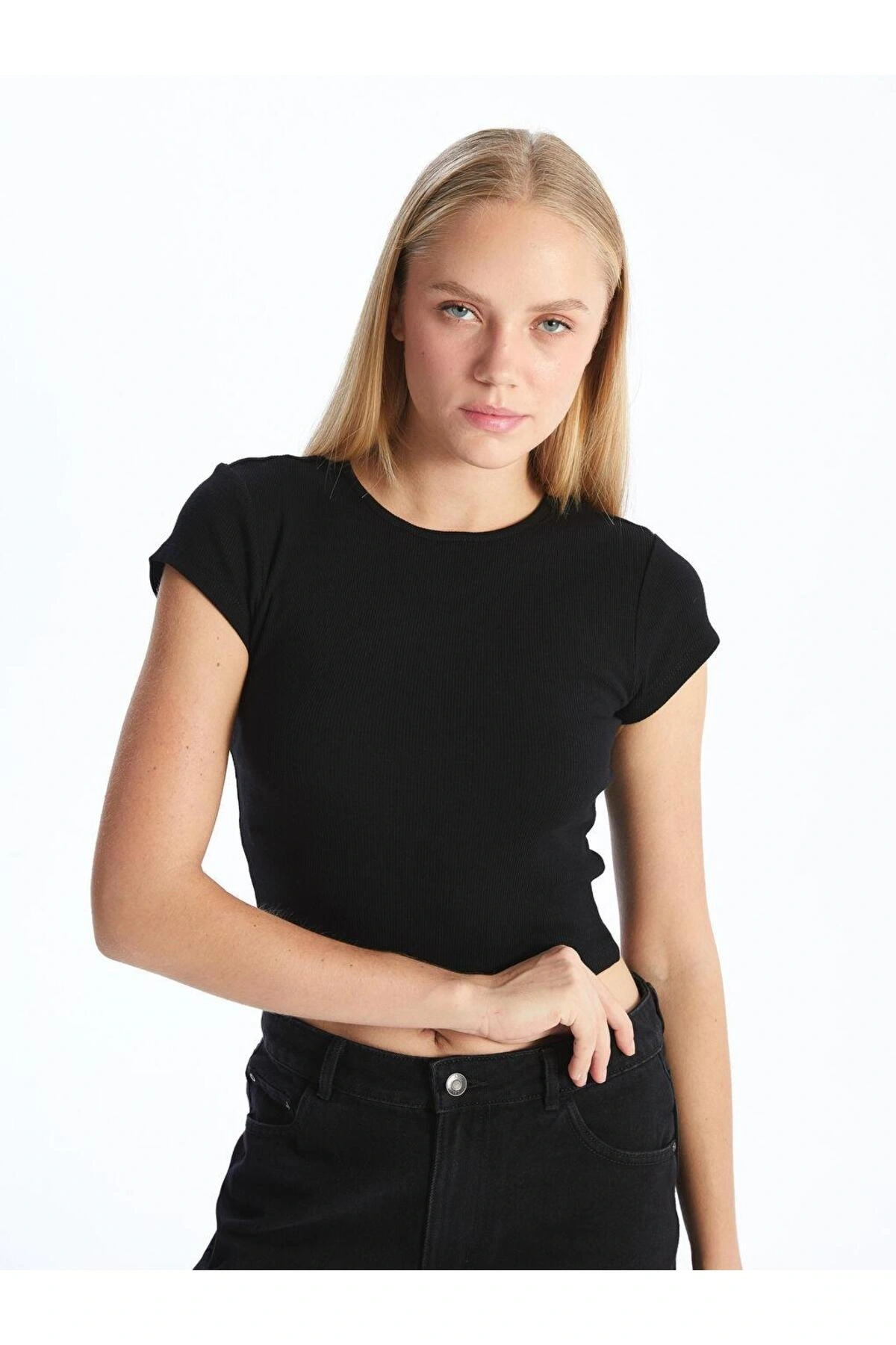 Bisiklet Yaka Dokulu Kadın Crop (S5)