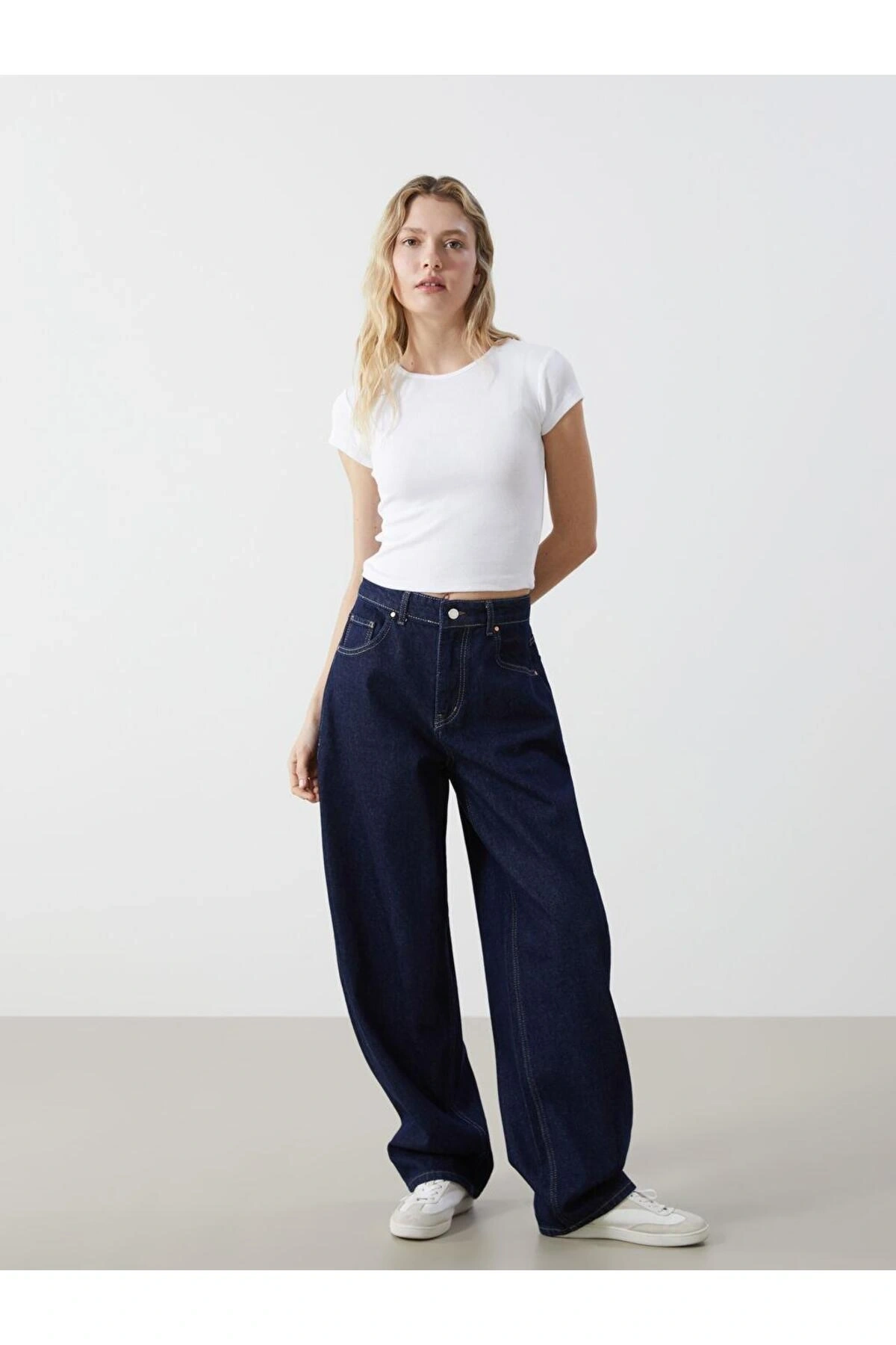 Bisiklet Yaka Dokulu Kadın Crop (S5)