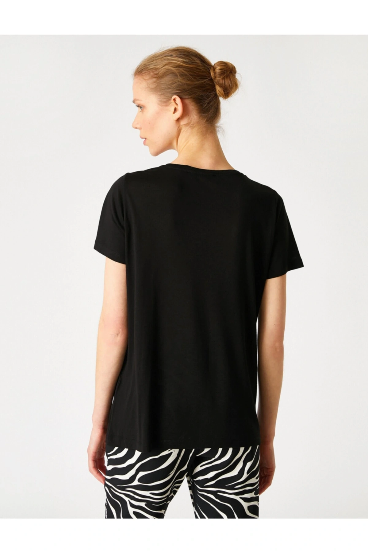 Bisiklet Yaka Kısa Kollu Basic Tişört