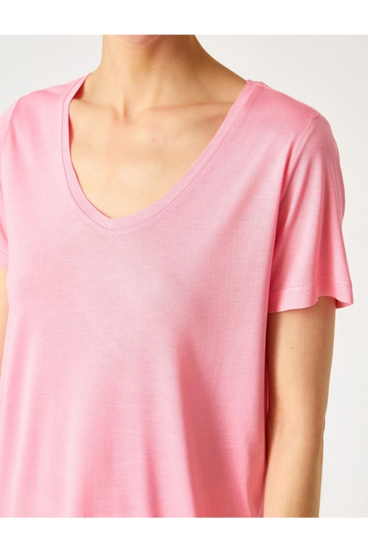 Bisiklet Yaka Kısa Kollu Basic Tişört