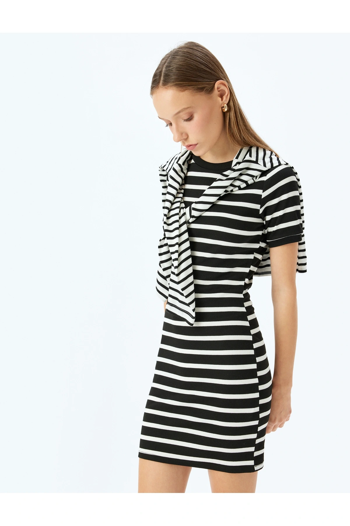 Bisiklet Yaka Kısa Kollu Fitilli Mini Bodycon Elbise