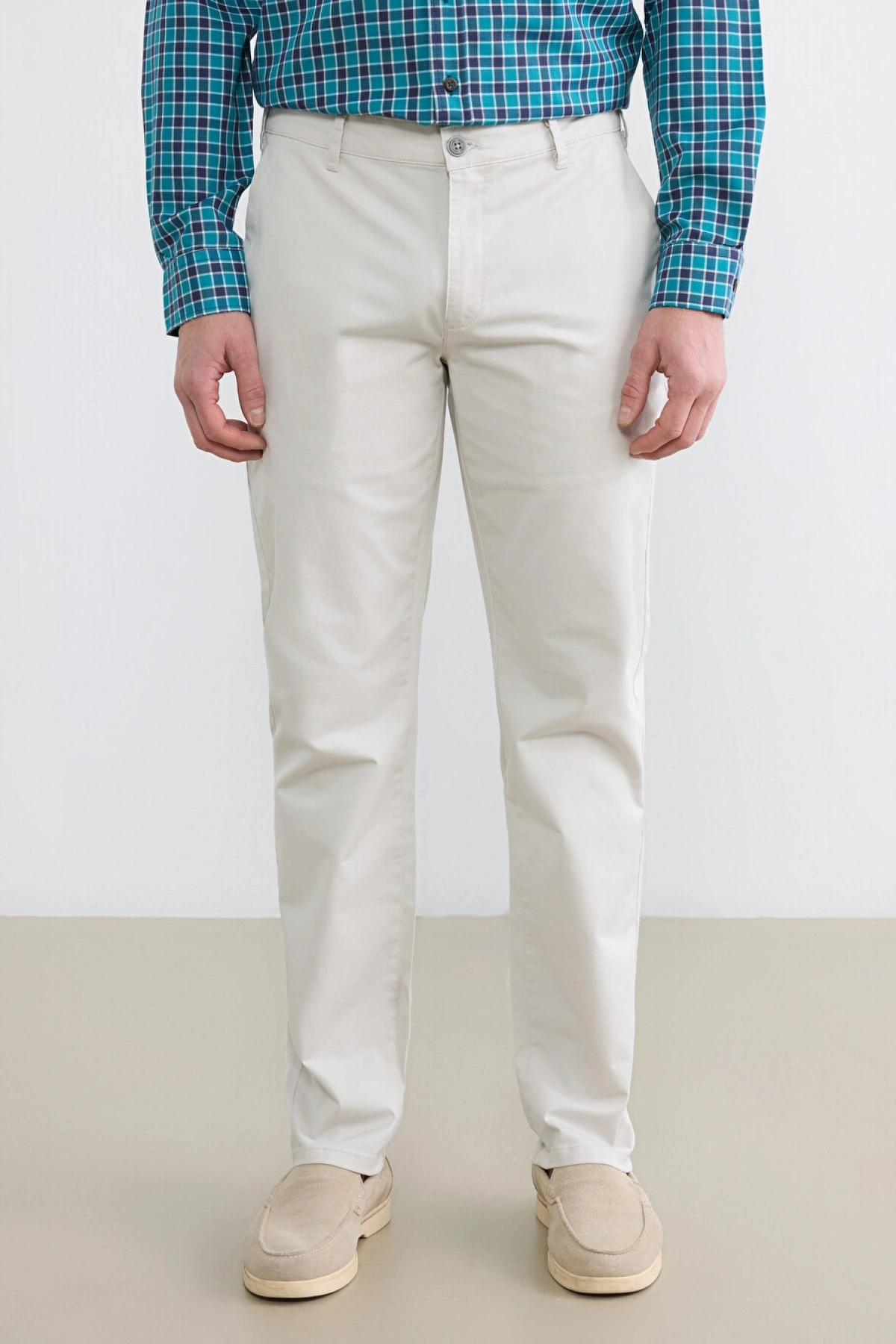 CWAIKIKI Classic Bej Standart Kalıp Gabardin Erkek Chino Pantolon
