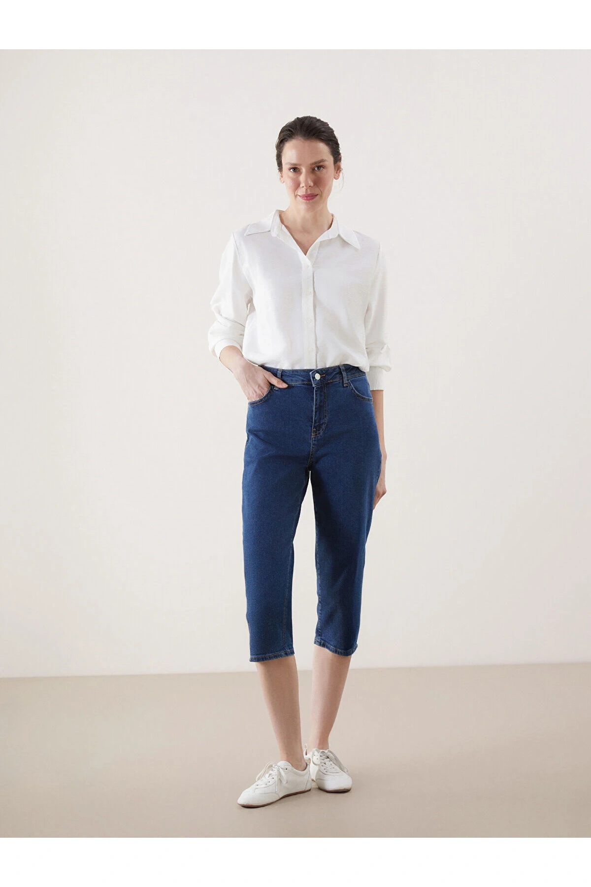 LCWAIKIKI Classic Indigo Dar Fit Kadın Jean Kapri