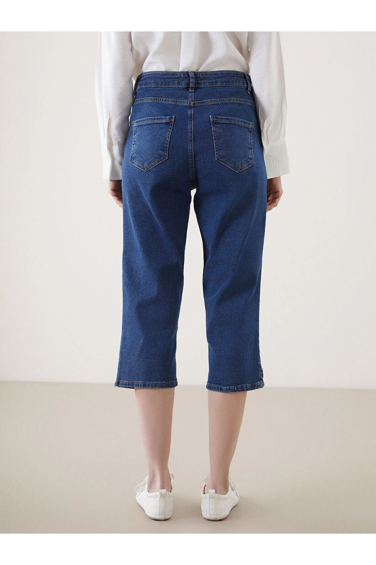 LCWAIKIKI Classic Indigo Dar Fit Kadın Jean Kapri