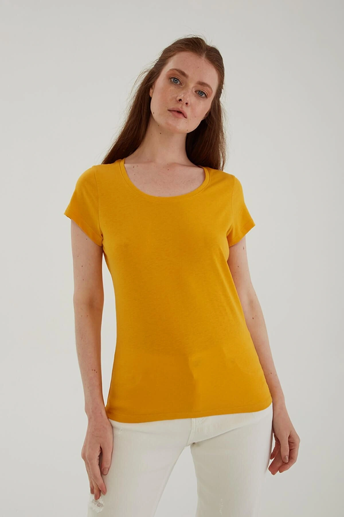 Havuz Yaka T-shirt Sarı