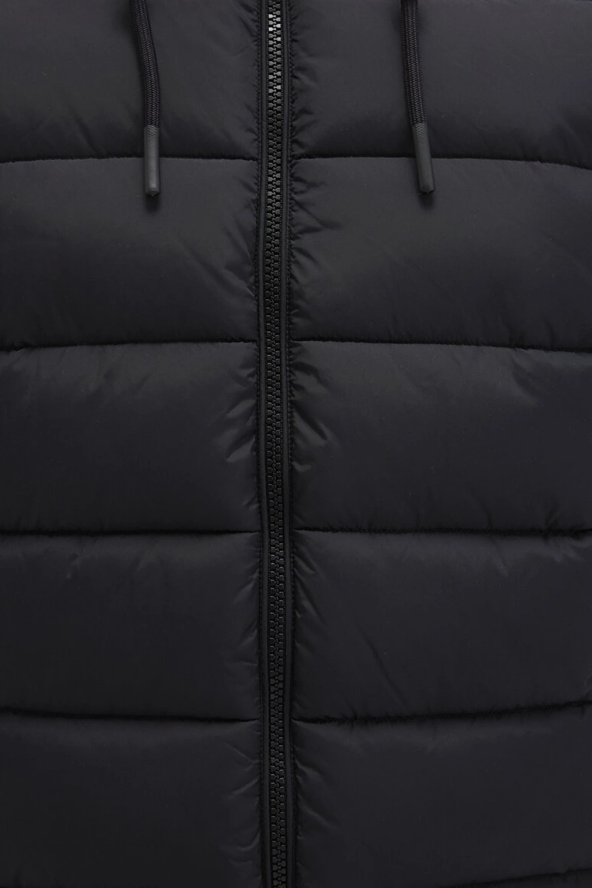 Kapüşonlu Siyah Şişme Yelek