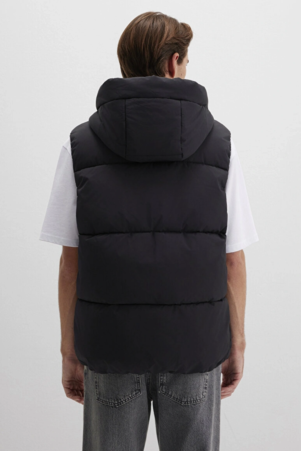 Kapüşonlu Siyah Şişme Yelek