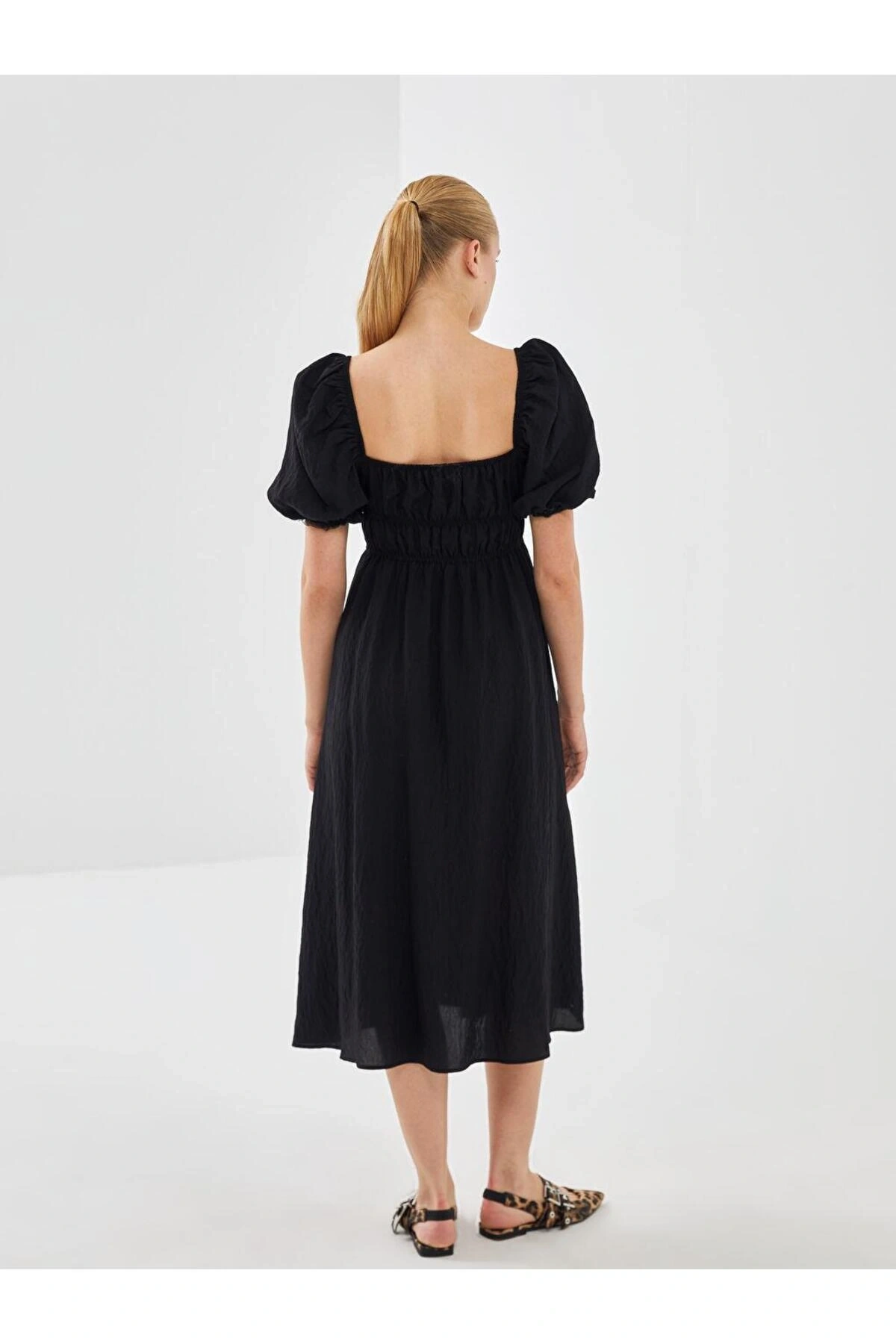 Kare Yaka Kadın Elbise (S5)