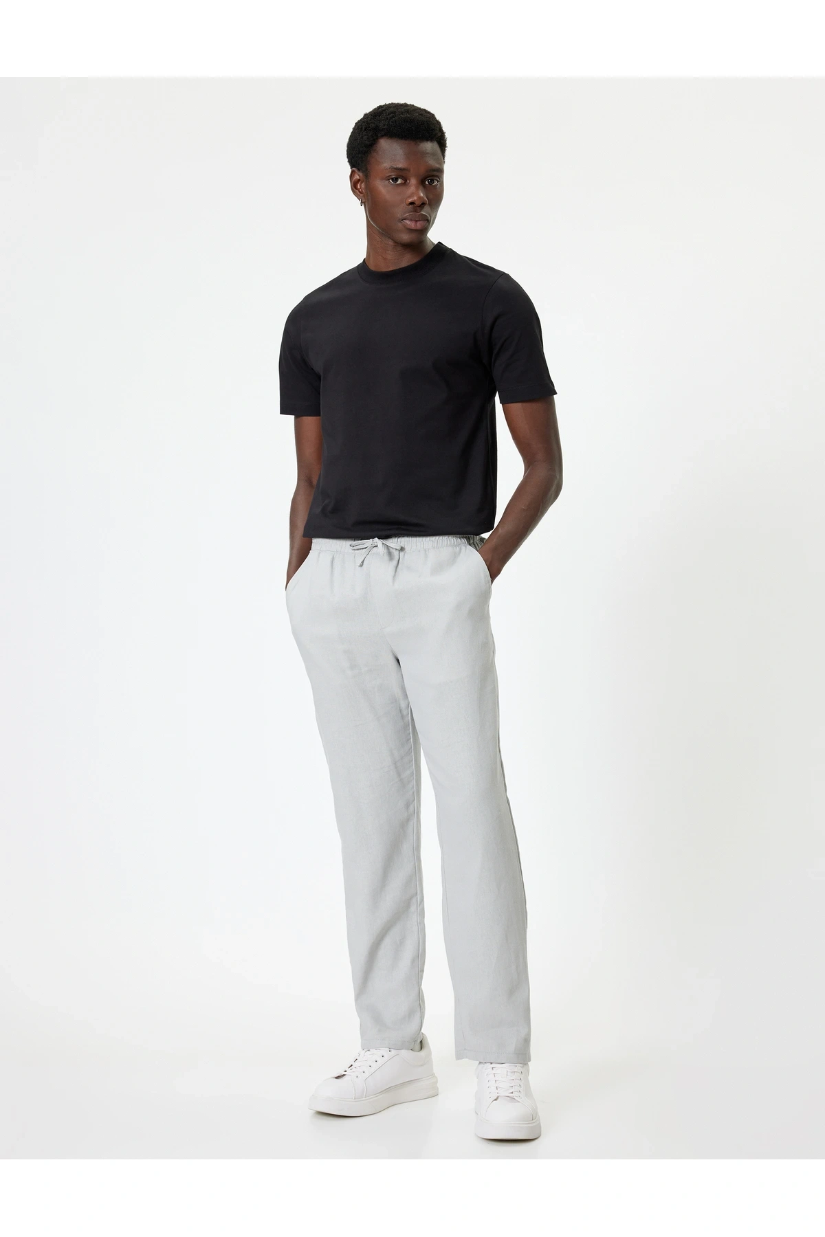 Kısa Kollu Pamuklu Bisiklet Yaka Basic Tişört