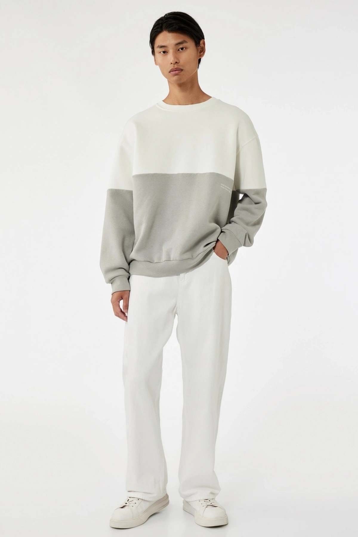 Koton Oversize Uzun Kollu Renk Bloklu Baskı Detaylı Şardonlu Bisiklet Yaka Sweatshirt