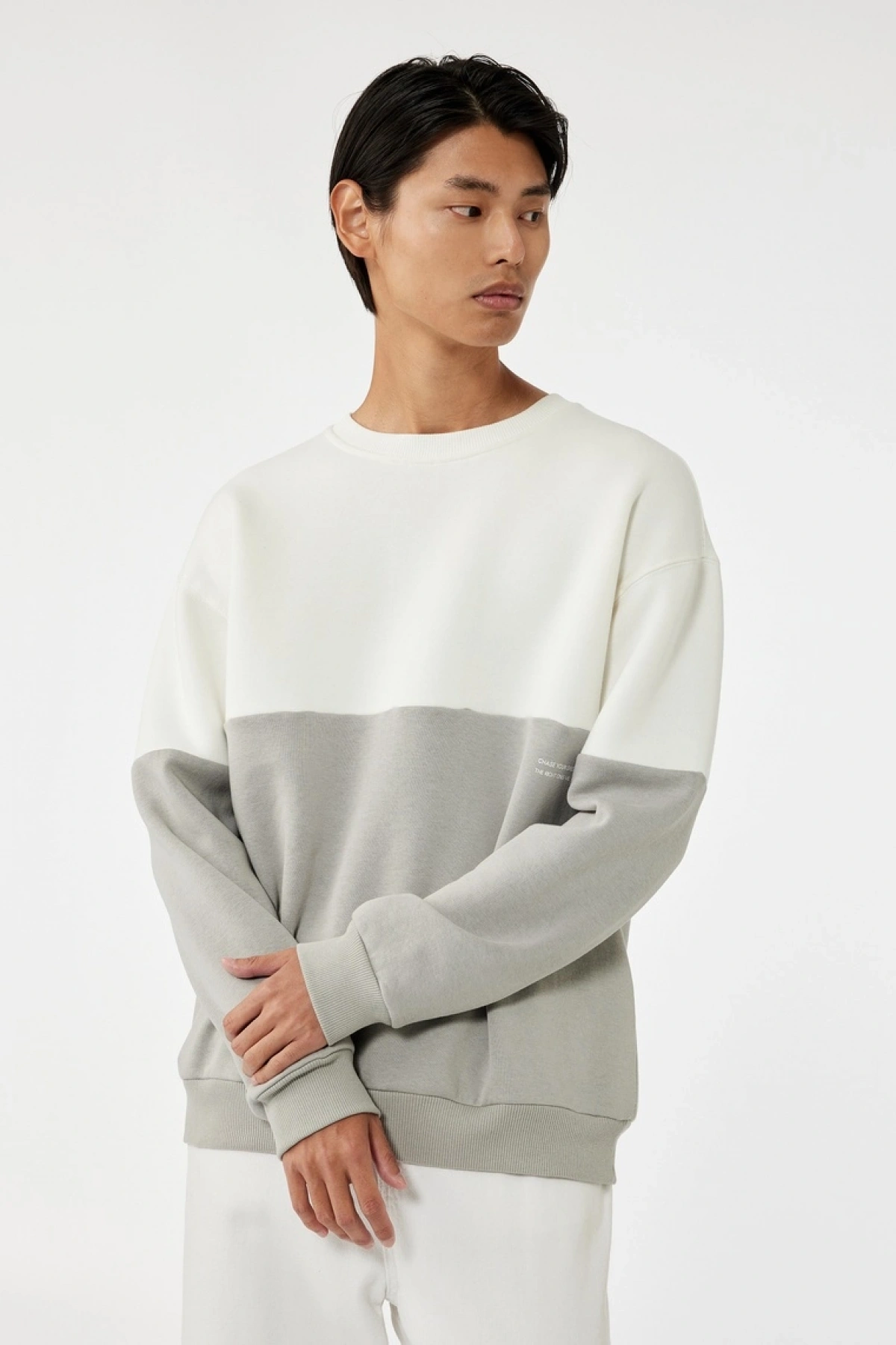 Koton Oversize Uzun Kollu Renk Bloklu Baskı Detaylı Şardonlu Bisiklet Yaka Sweatshirt