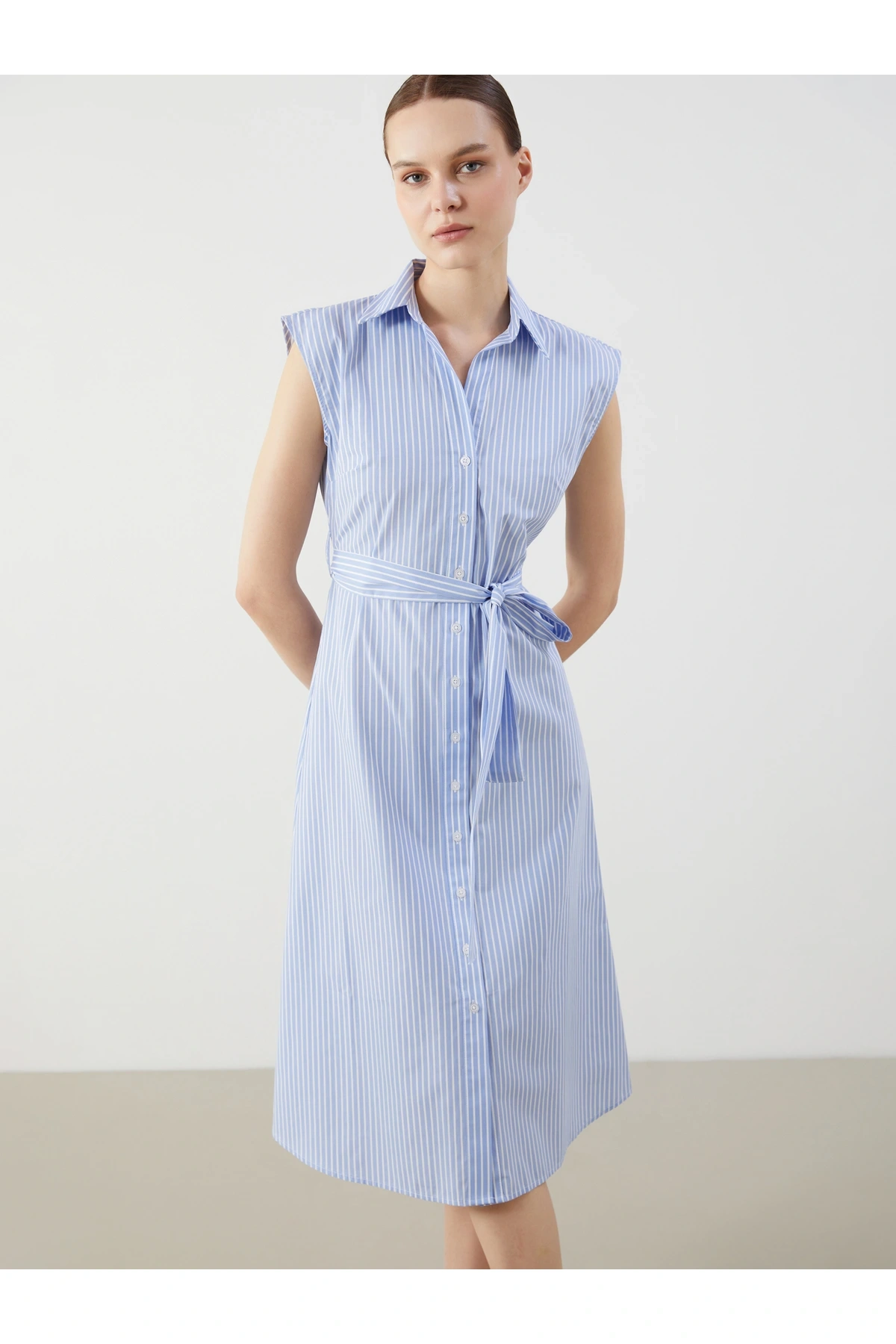 Kuşaklı Çizgili Gömlek Elbise