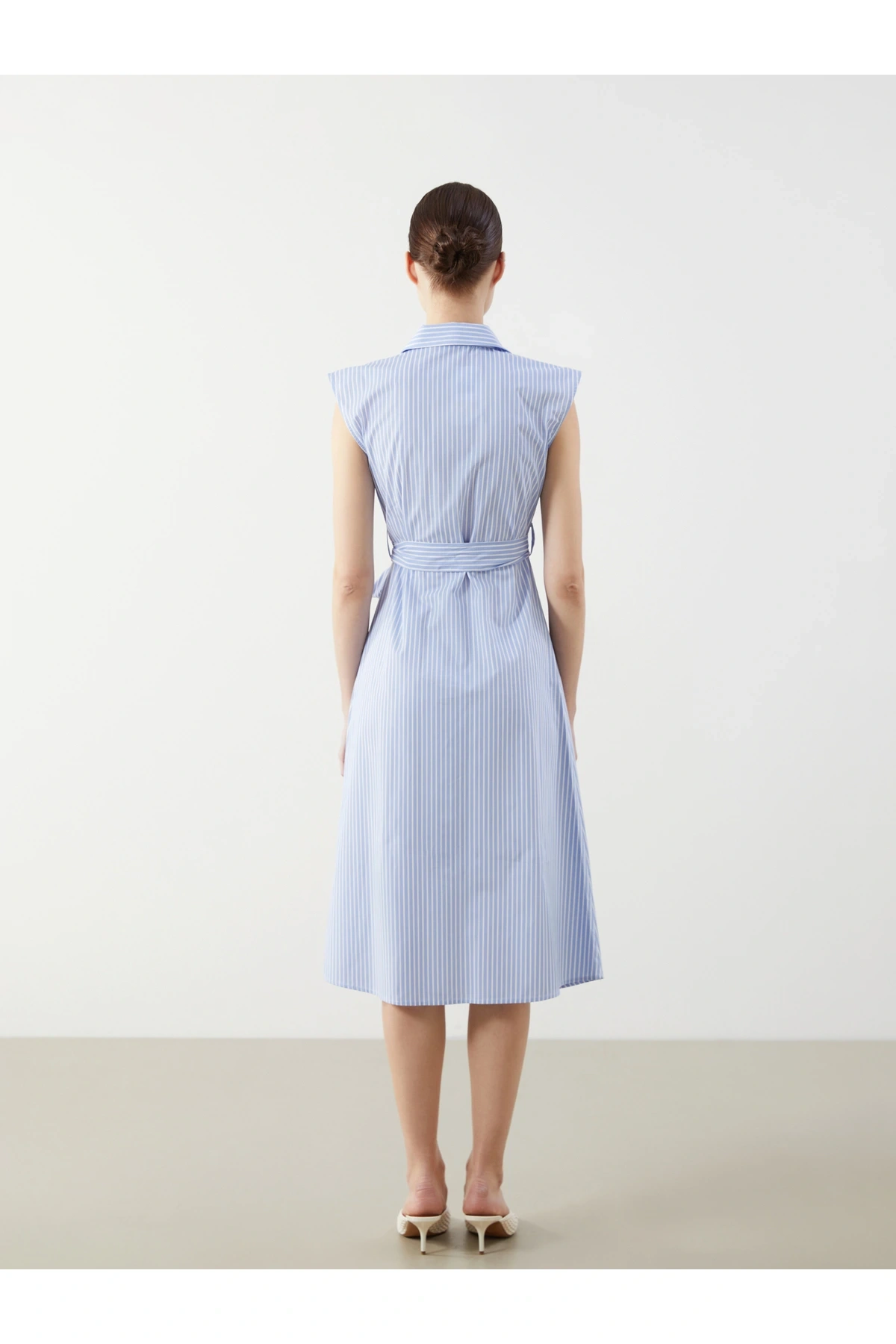 Kuşaklı Çizgili Gömlek Elbise