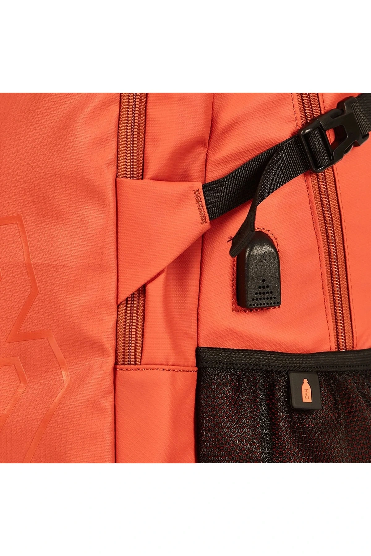 LA-3035 SIRT ÇANTASI