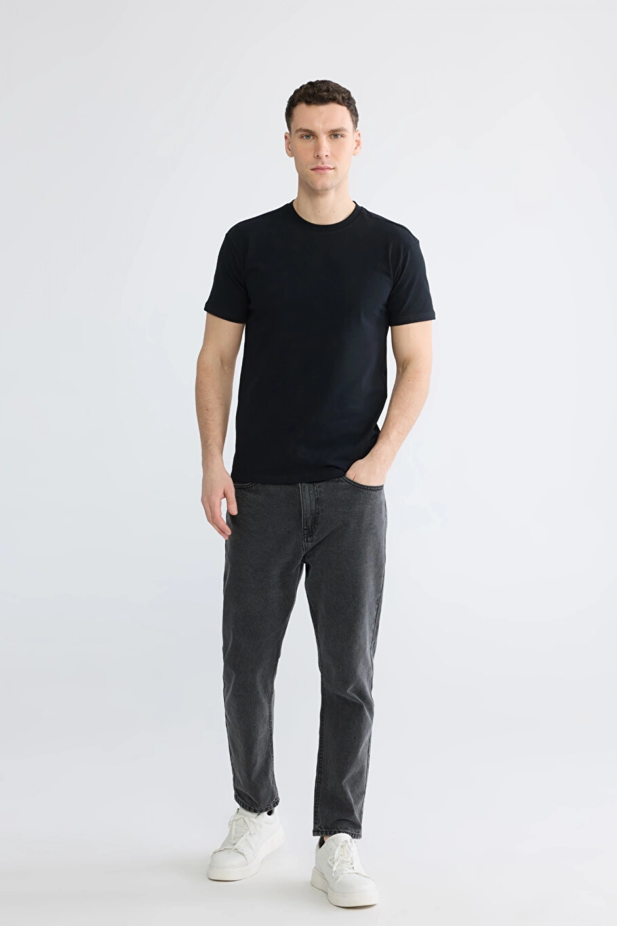 LC WAIKIKI Siyah Regular Fit Basic Tişört