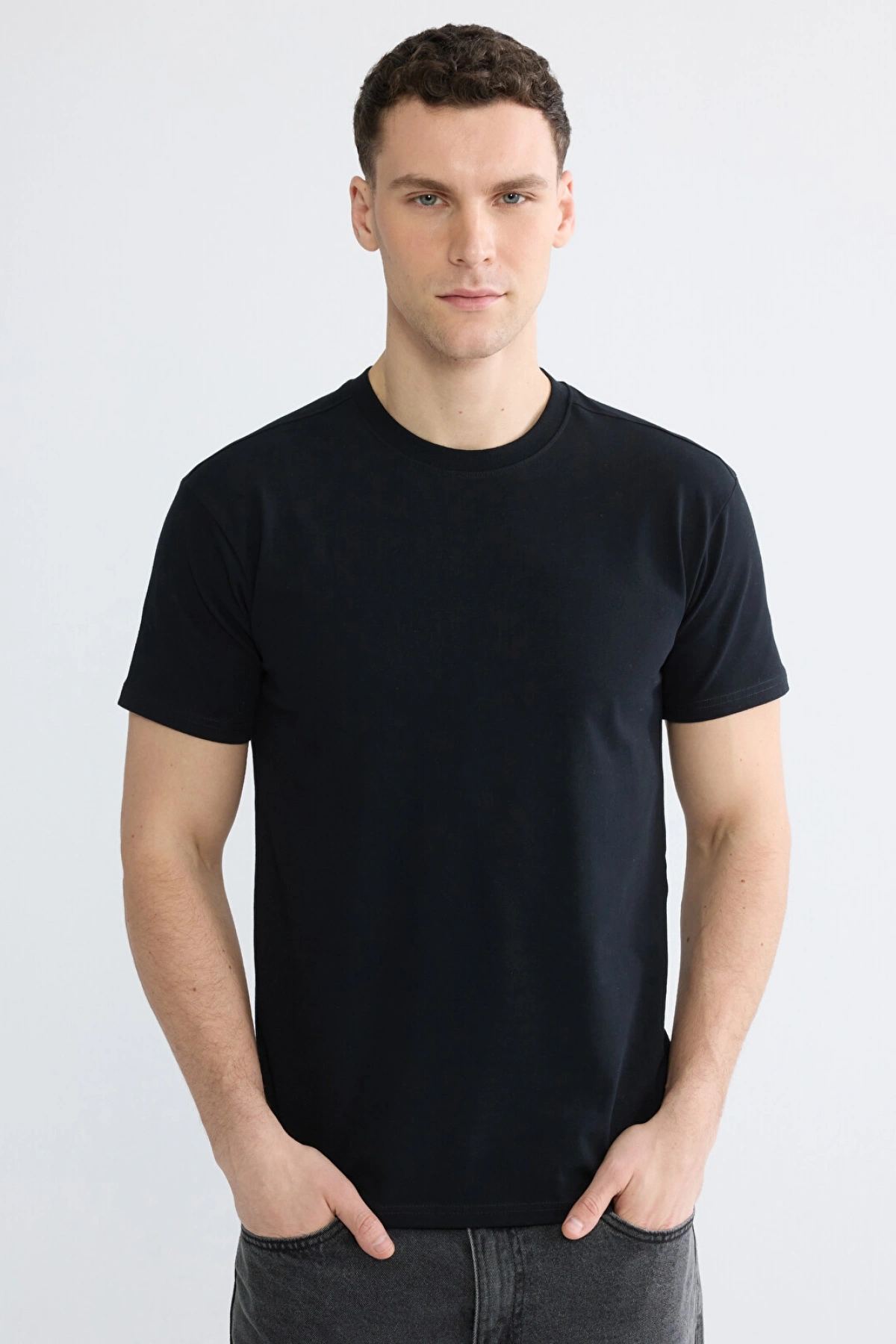 LC WAIKIKI Siyah Regular Fit Basic Tişört