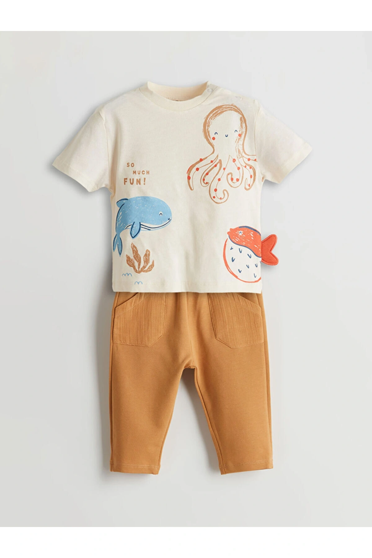 LCW baby Baskılı Erkek Bebek Tişört ve Pantolon 2li