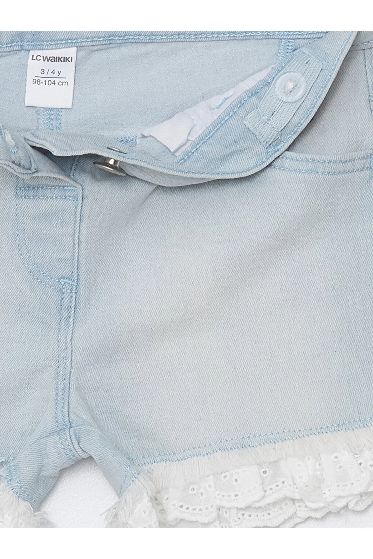 LCW Beli Lastikli Basic Kız Bebek Jean Şort