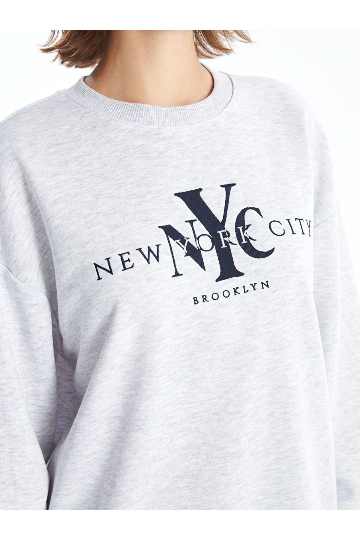 LCW Bisiklet Yaka Baskılı Oversize Kadın Sweatshirt