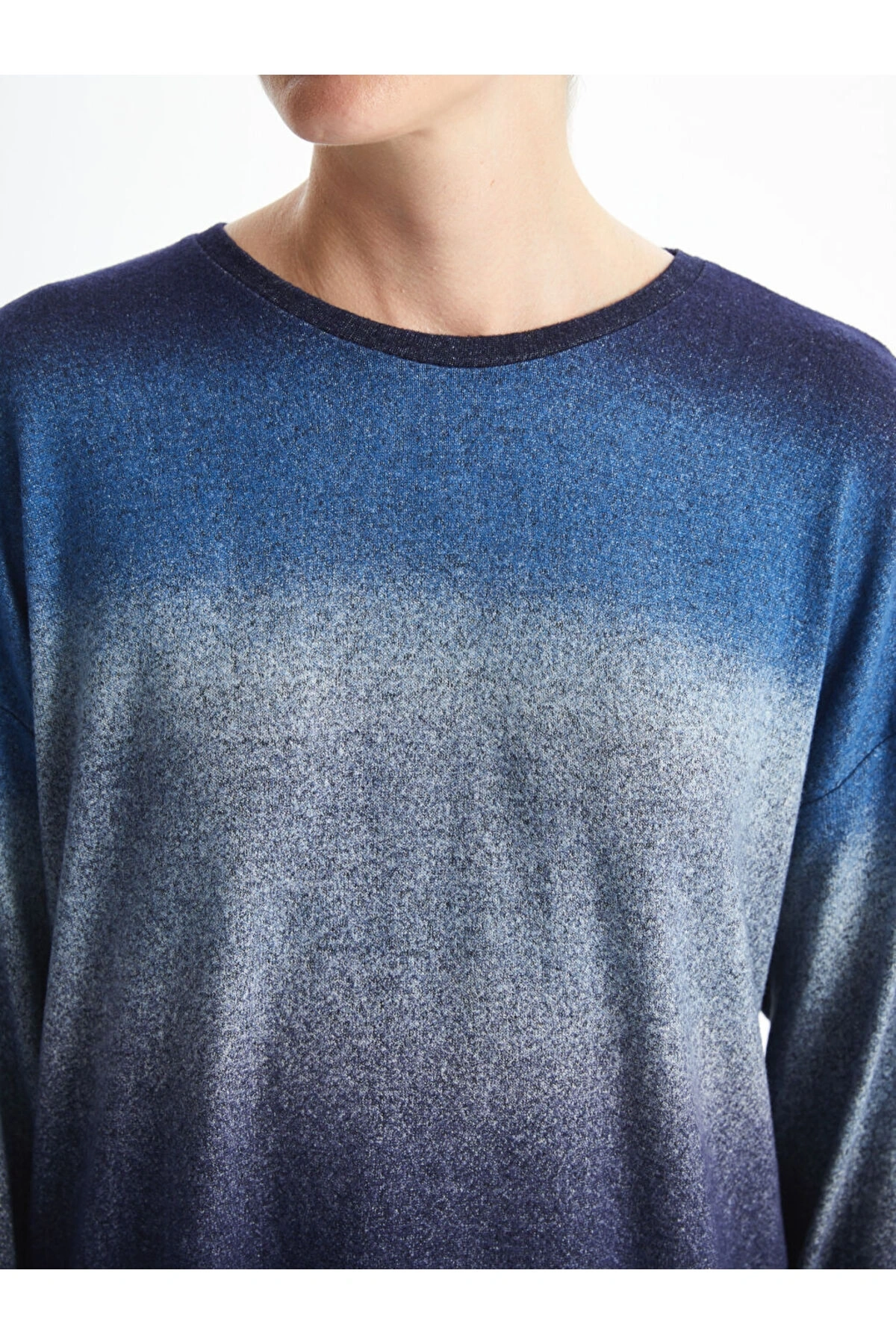 LCW Bisiklet Yaka Batik Kadın Tişört