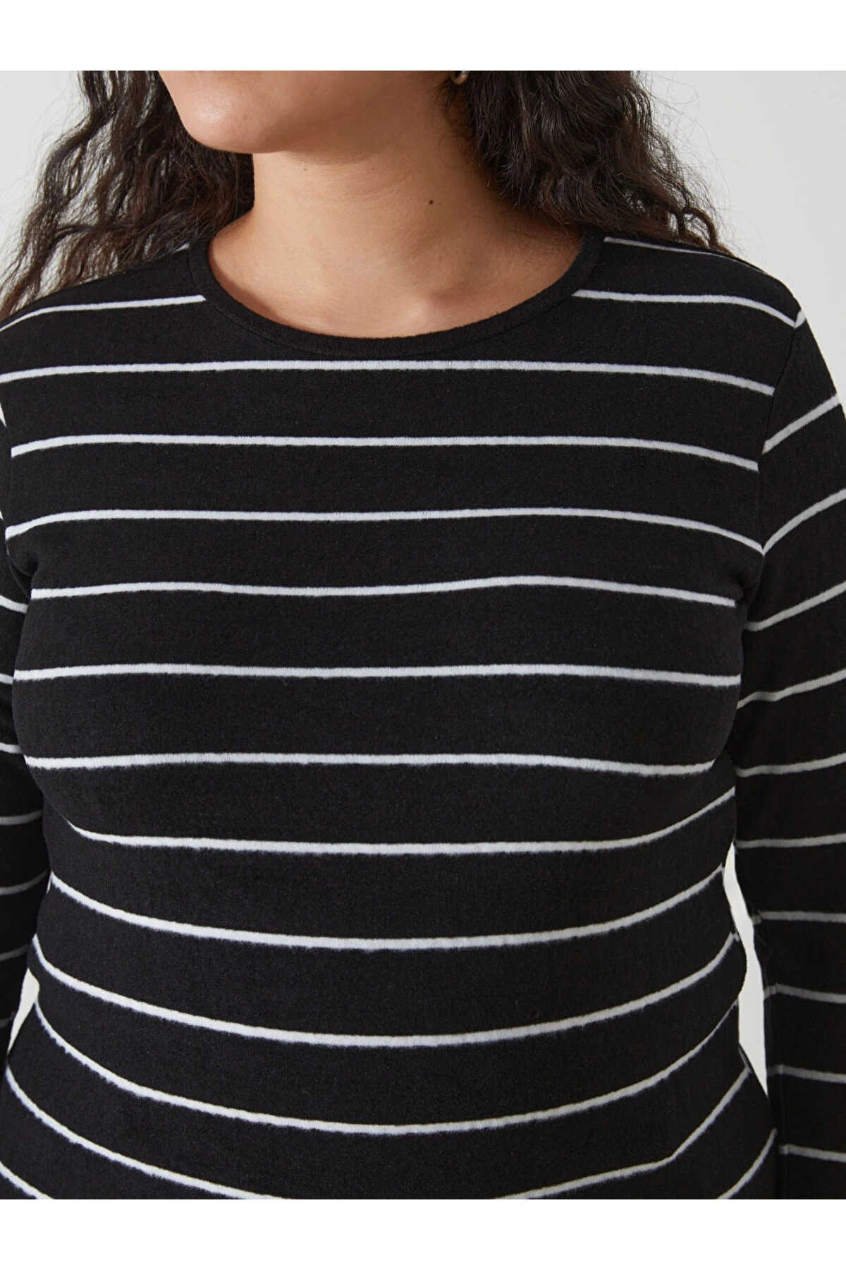 LCW Bisiklet Yaka Çizgili Kadın Tişört