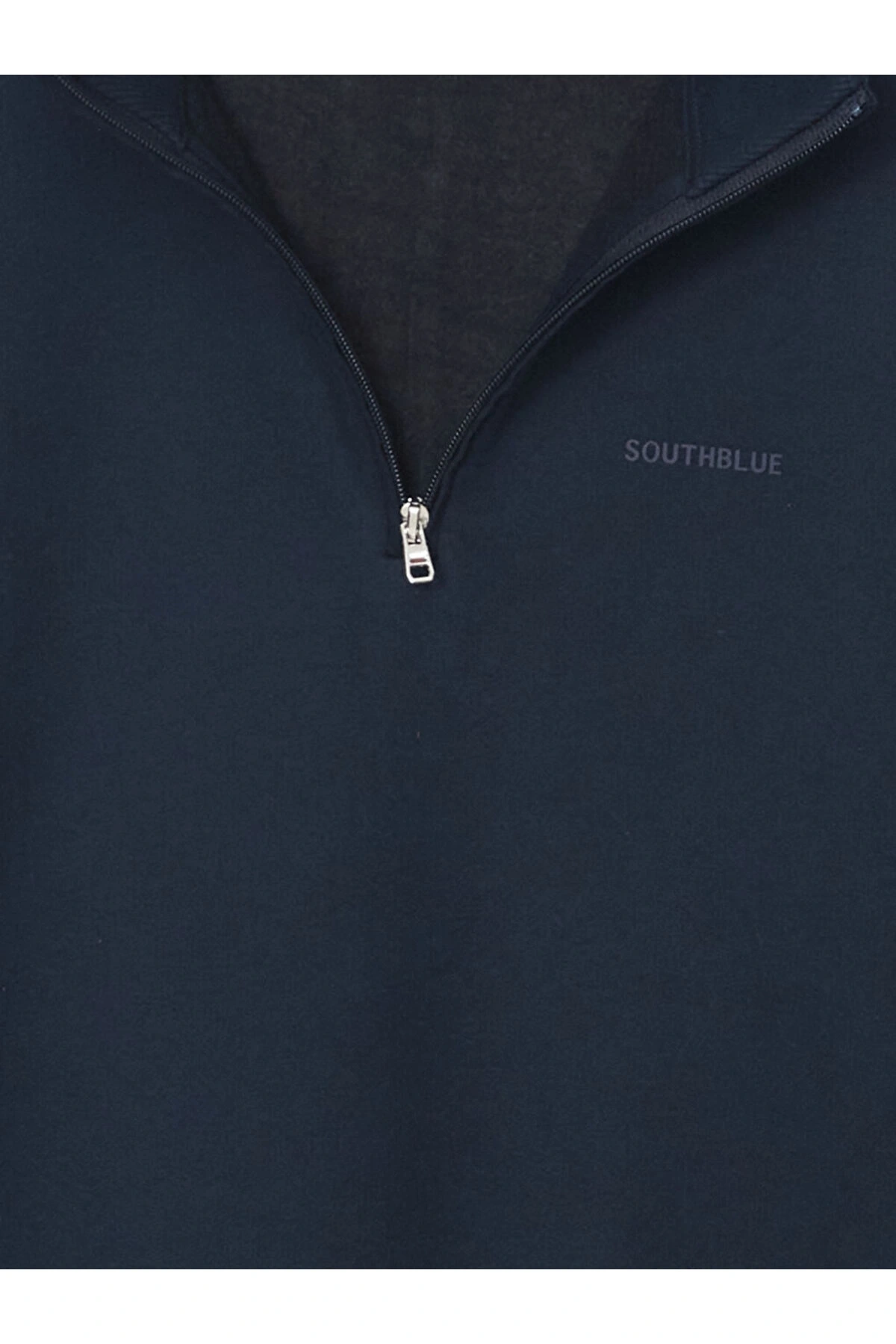 LCW Dik Yaka Uzun Kollu Baskılı Erkek Sweatshirt