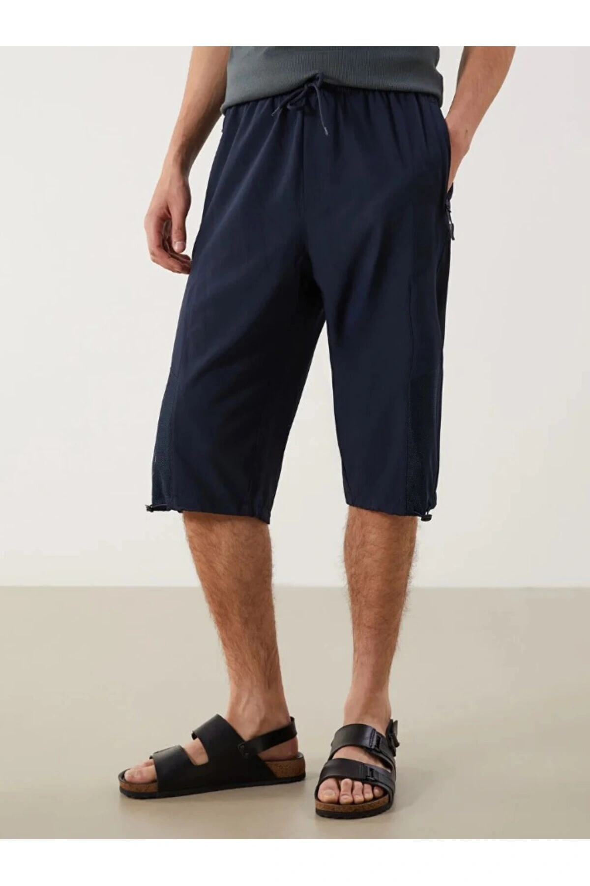 LCW Erkek Deniz Şortu Diz Altı Mikrofiber Kumaş