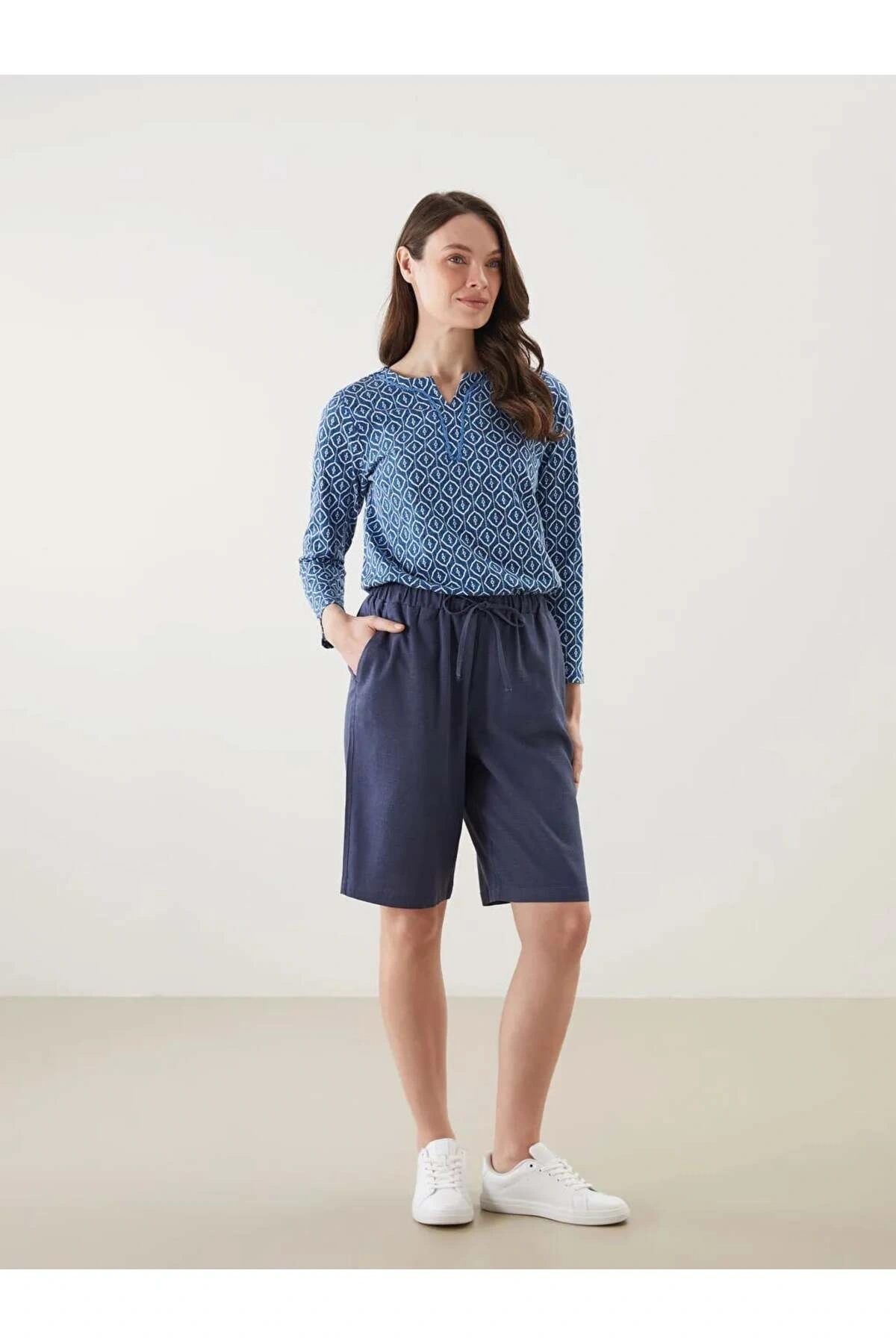 LCW Grace Indigo Beli Lastikli Keten Karışımlı Kadın Şort