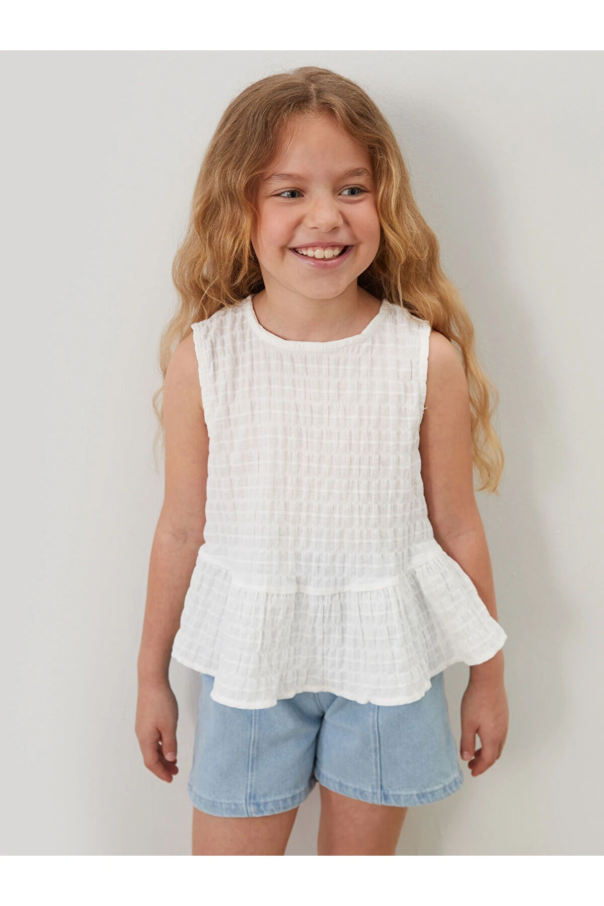 LCW Kids Arkası Düğmeli Kız Çocuk Bluz (S5)