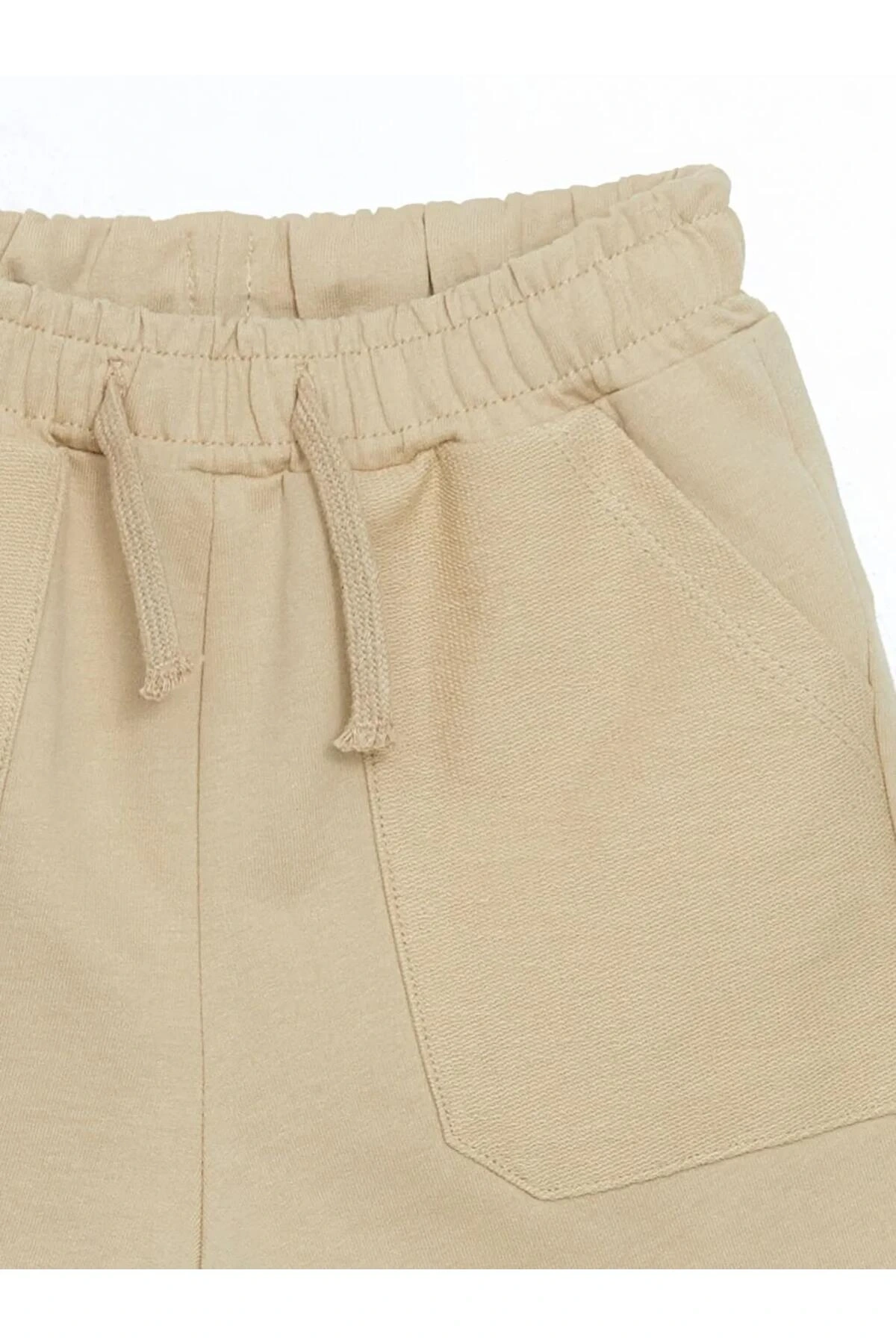 LCW Kids Bej Basic Beli Lastikli Pamuklu Erkek Çocuk Şort
