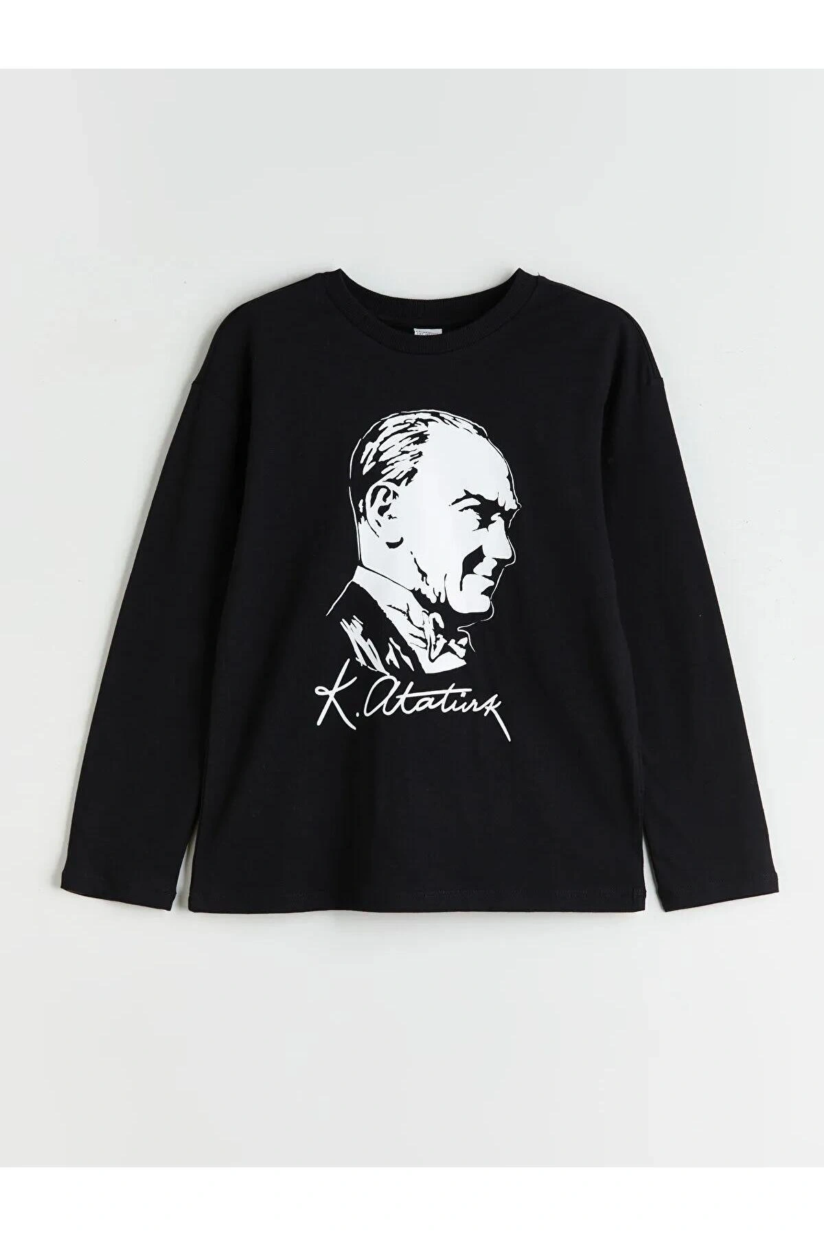 LCW Kids Bisiklet Yaka Atatürk Baskılı Erkek Çocuk Tişört (W5)