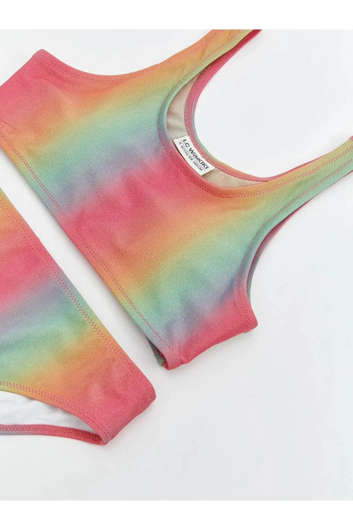 LCW Kids Karişik Hızlı Kuruyan UV Korumalı Kız Çocuk Bikini