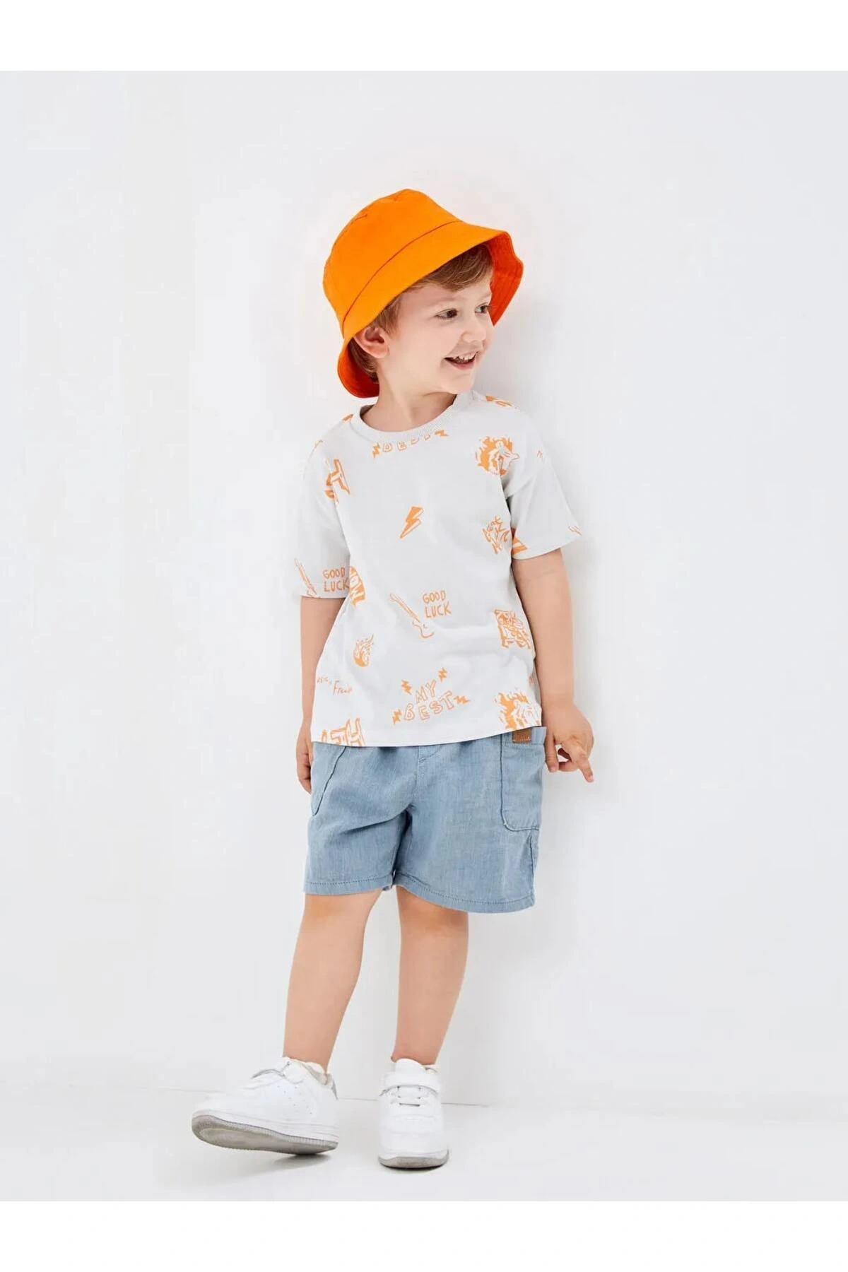 LCW Kids Petrol Beli Lastikli Baskılı Erkek Bebek Şort