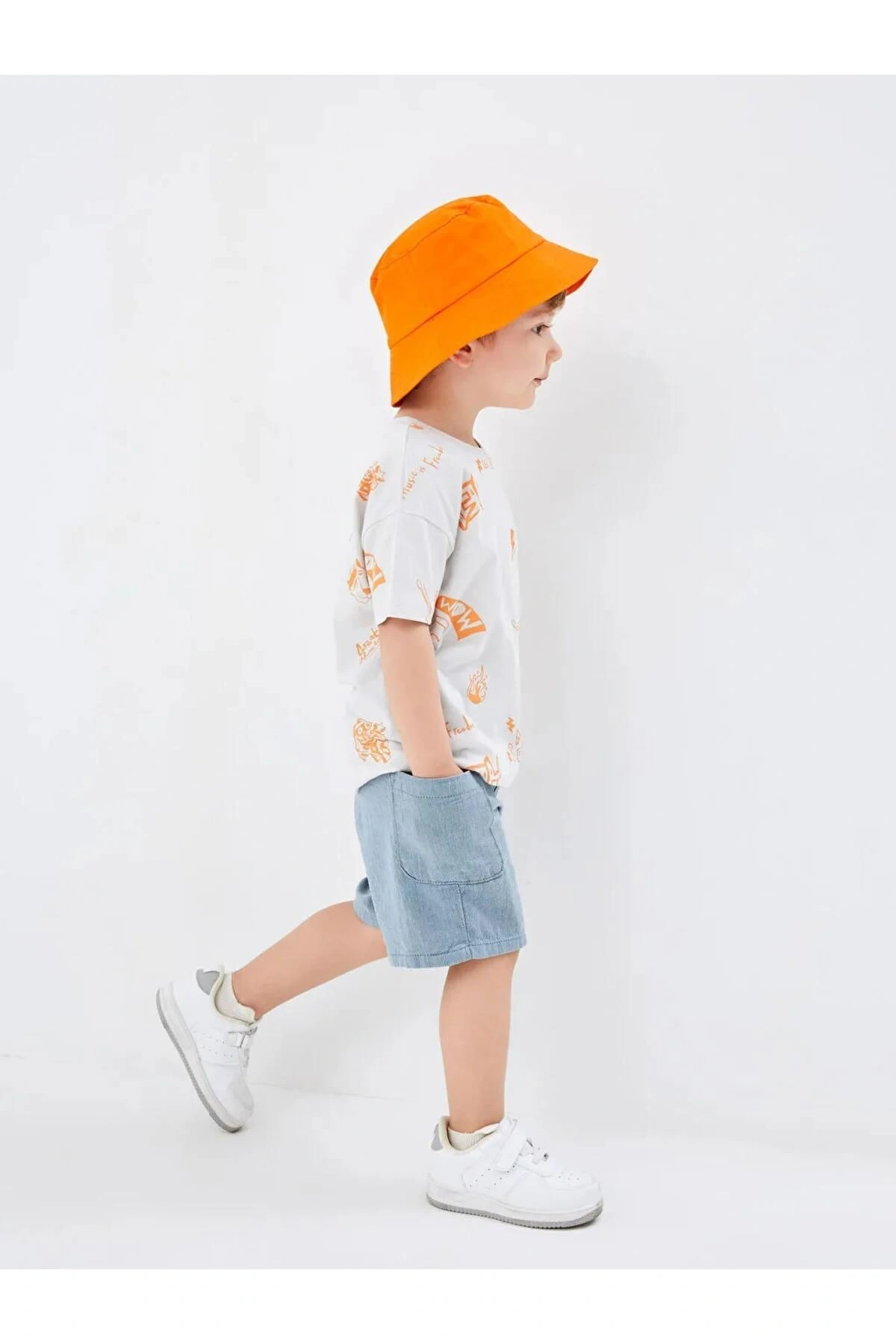 LCW Kids Petrol Beli Lastikli Baskılı Erkek Bebek Şort