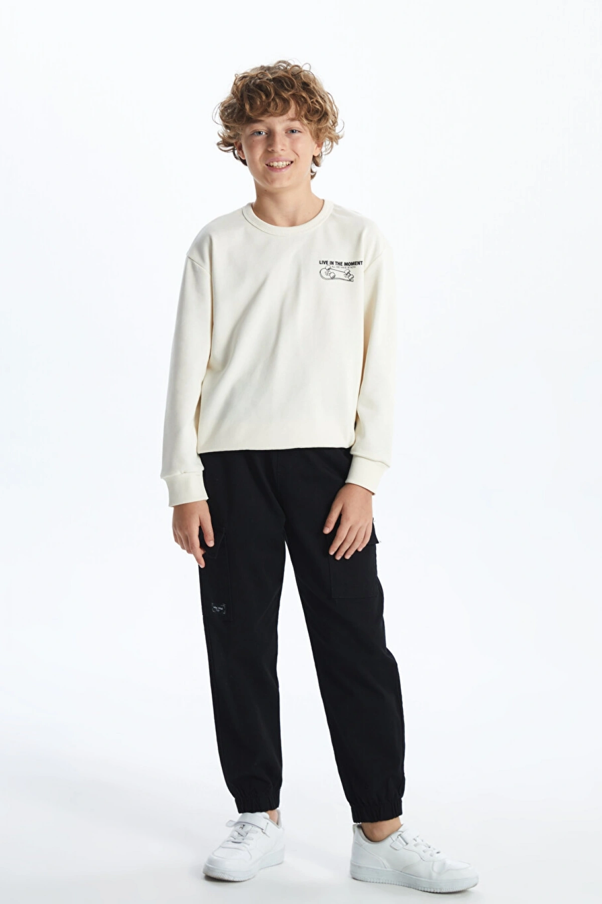 LCW Kids Siyah Beli Lastikli Erkek Çocuk Kargo Pantolon
