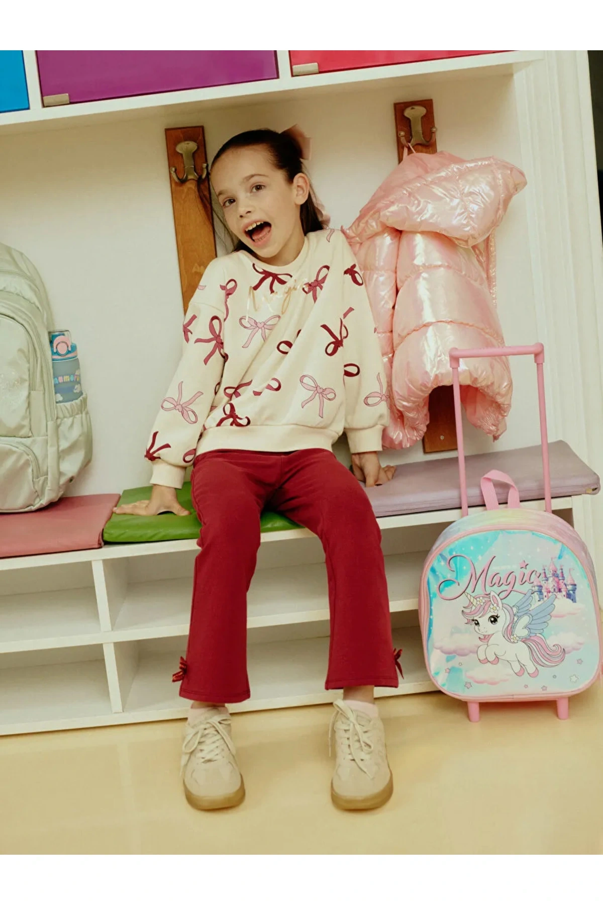 LCW KidsEkru Fiyonk Baskılı Kız Çocuk Sweatshirt Ve Tayt 2li