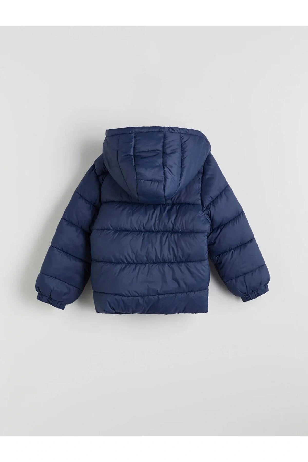 LCW KidsLacivert Kapüşonlu Erkek Çocuk Şişme Mont